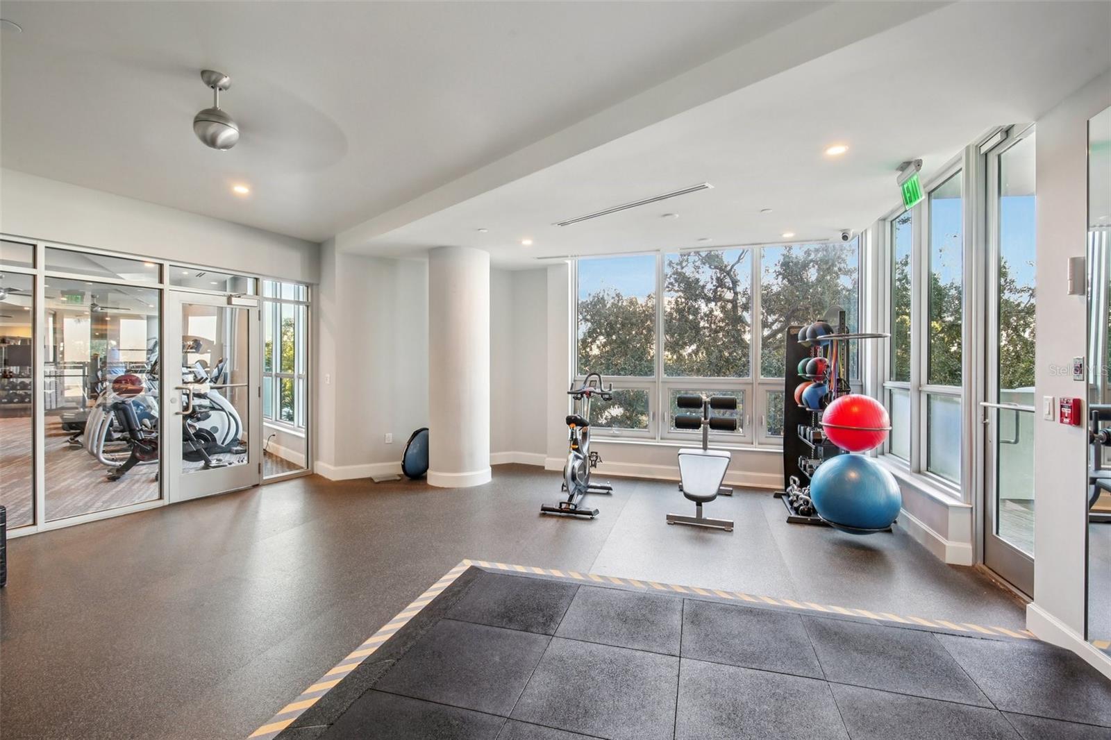 3401 BAYSHORE BLVD #1704