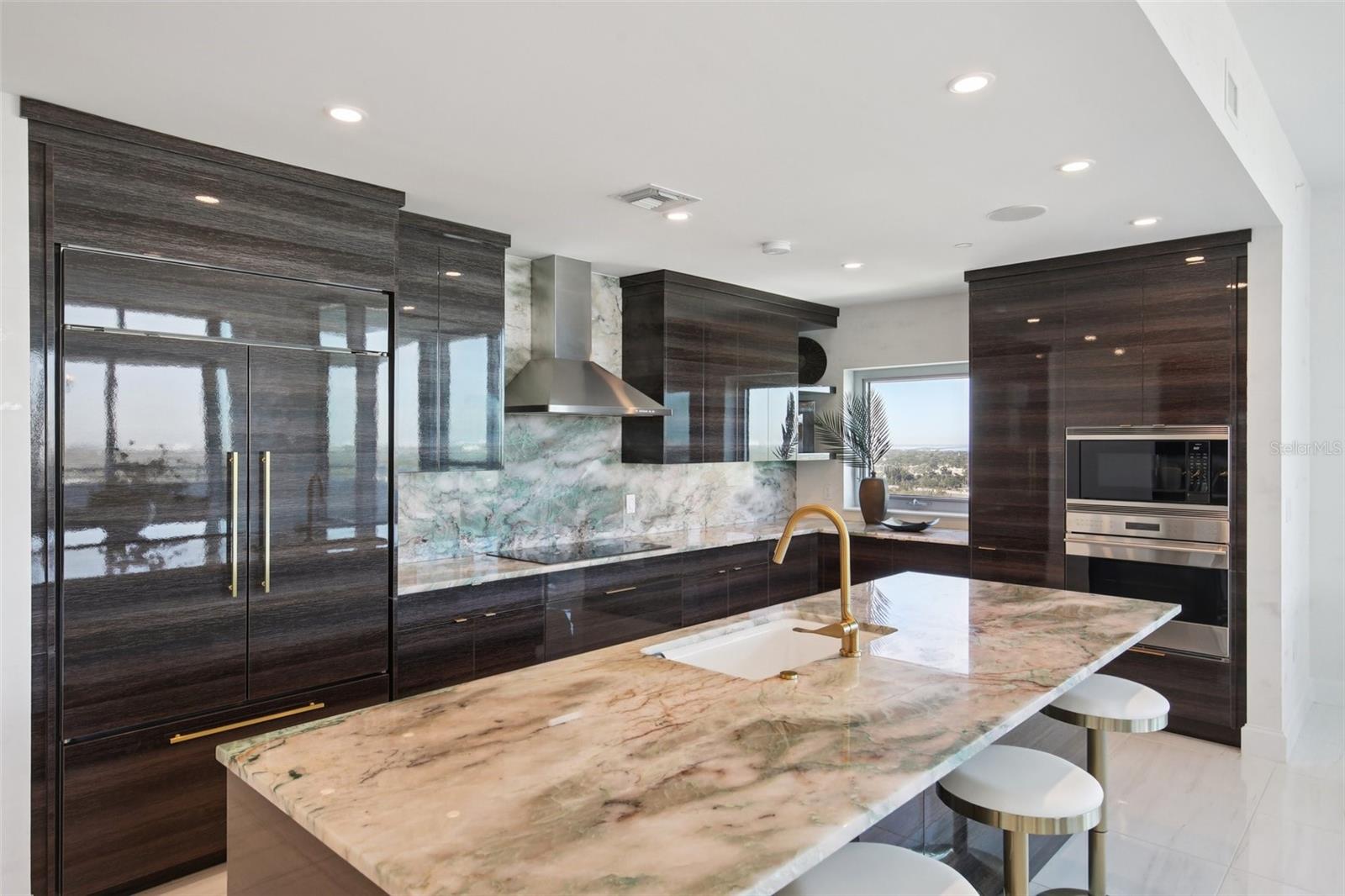 3401 BAYSHORE BLVD #1704