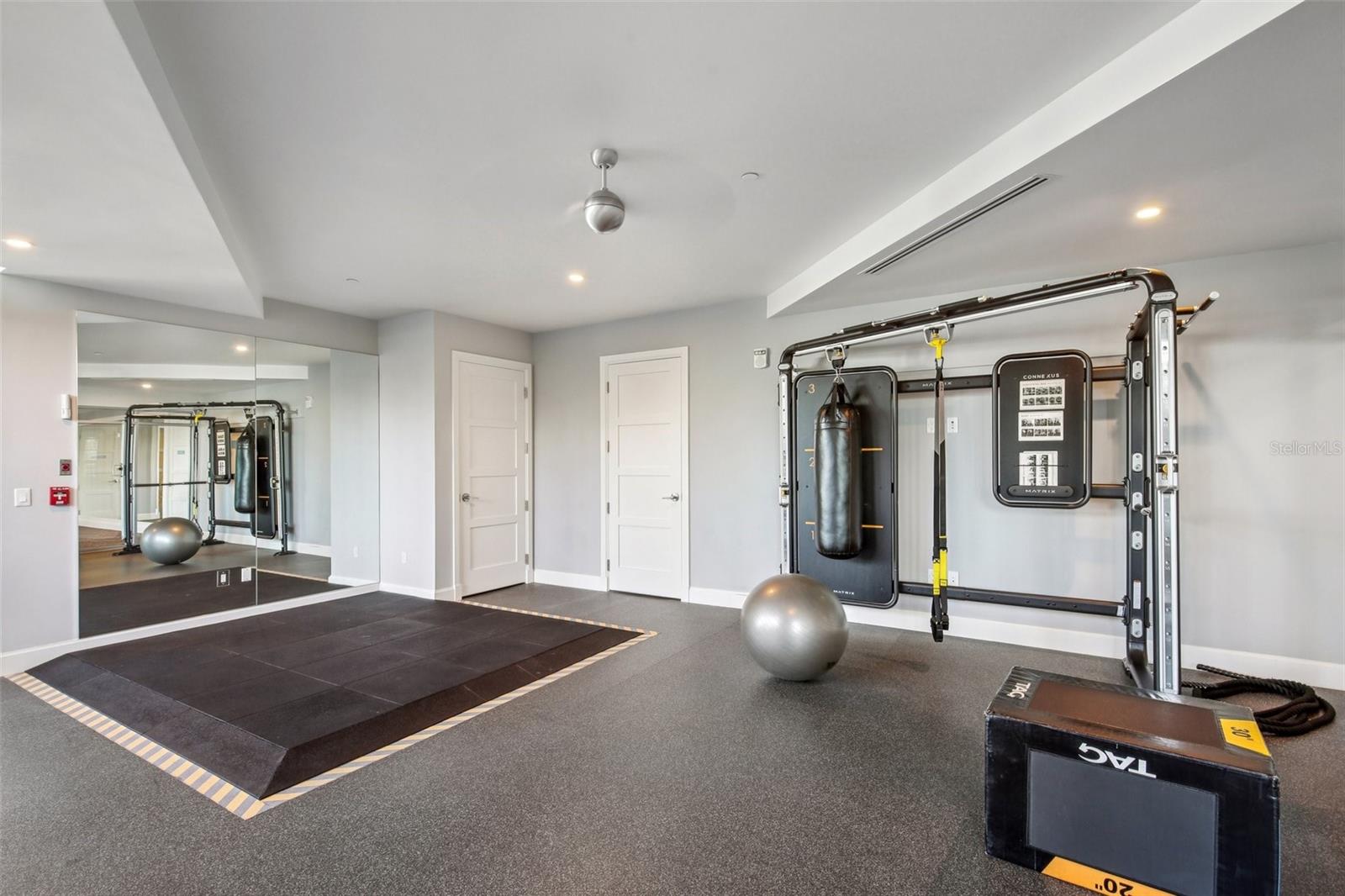 3401 BAYSHORE BLVD #1704