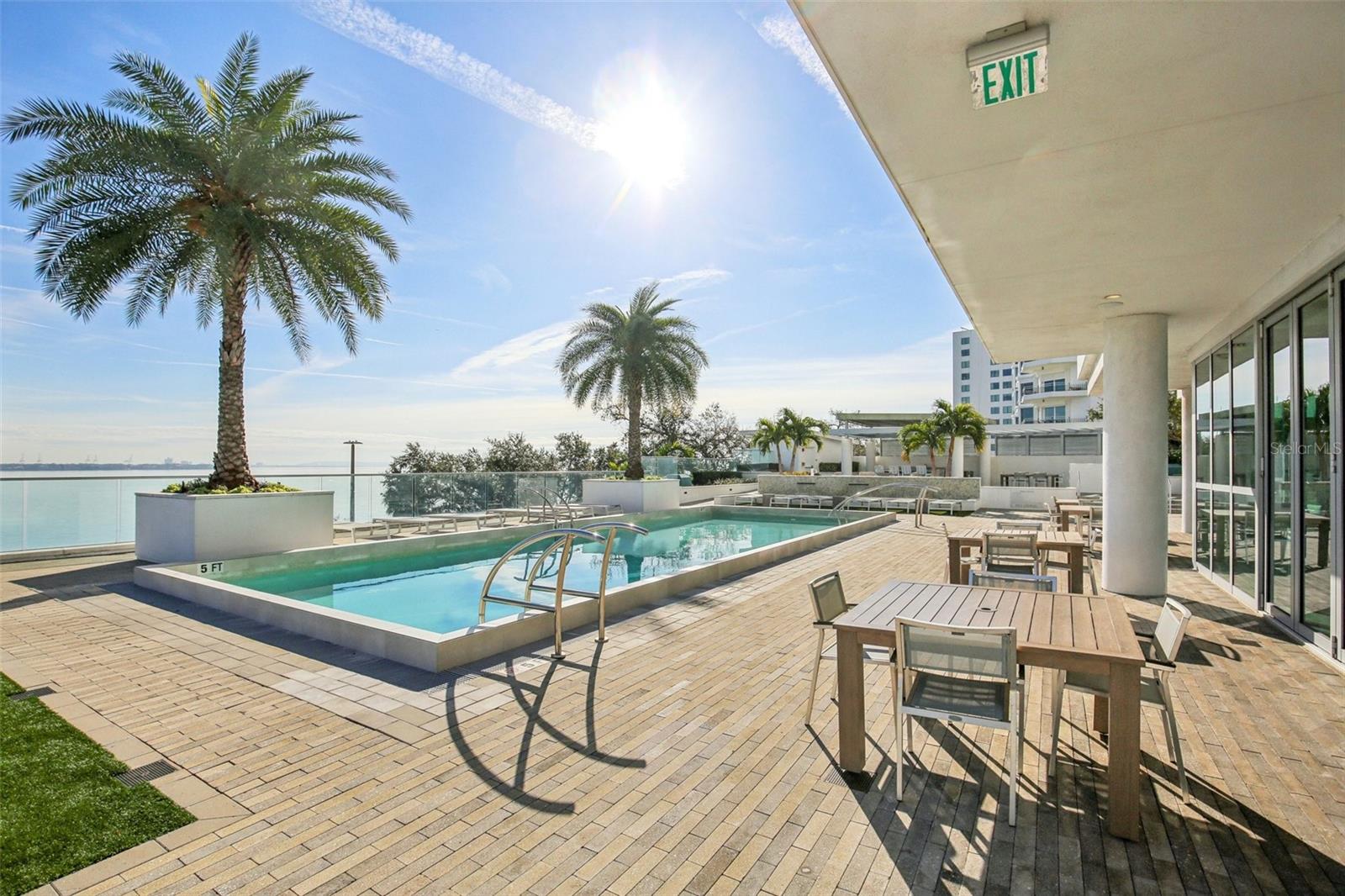 3401 BAYSHORE BLVD #1704