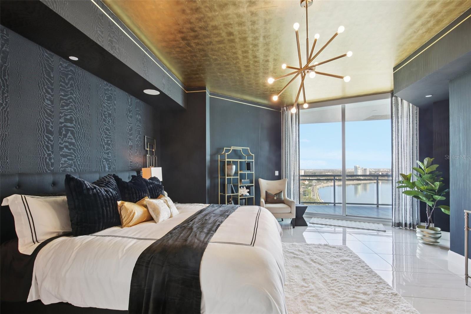 3401 BAYSHORE BLVD #1704