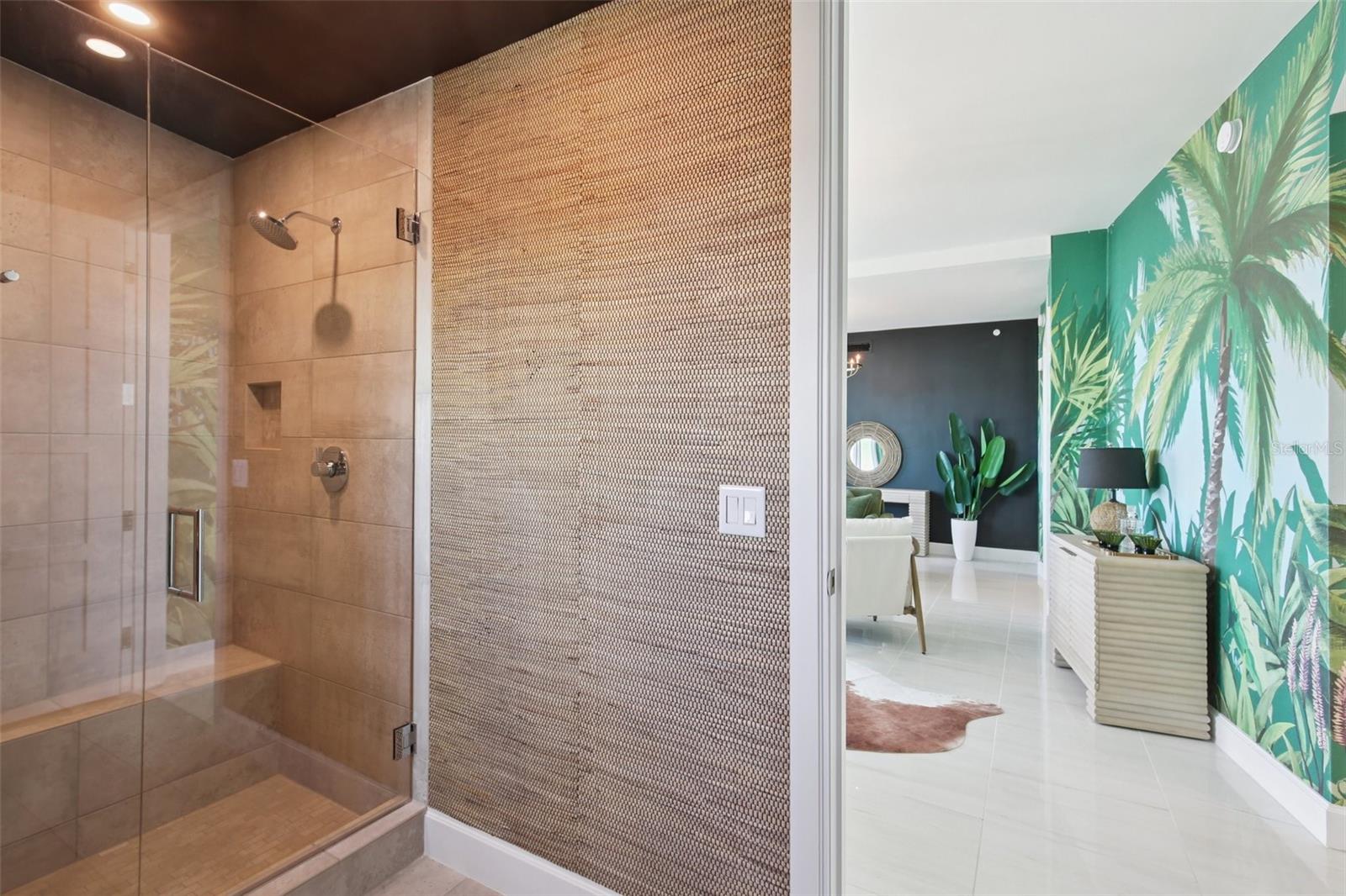 3401 BAYSHORE BLVD #1704