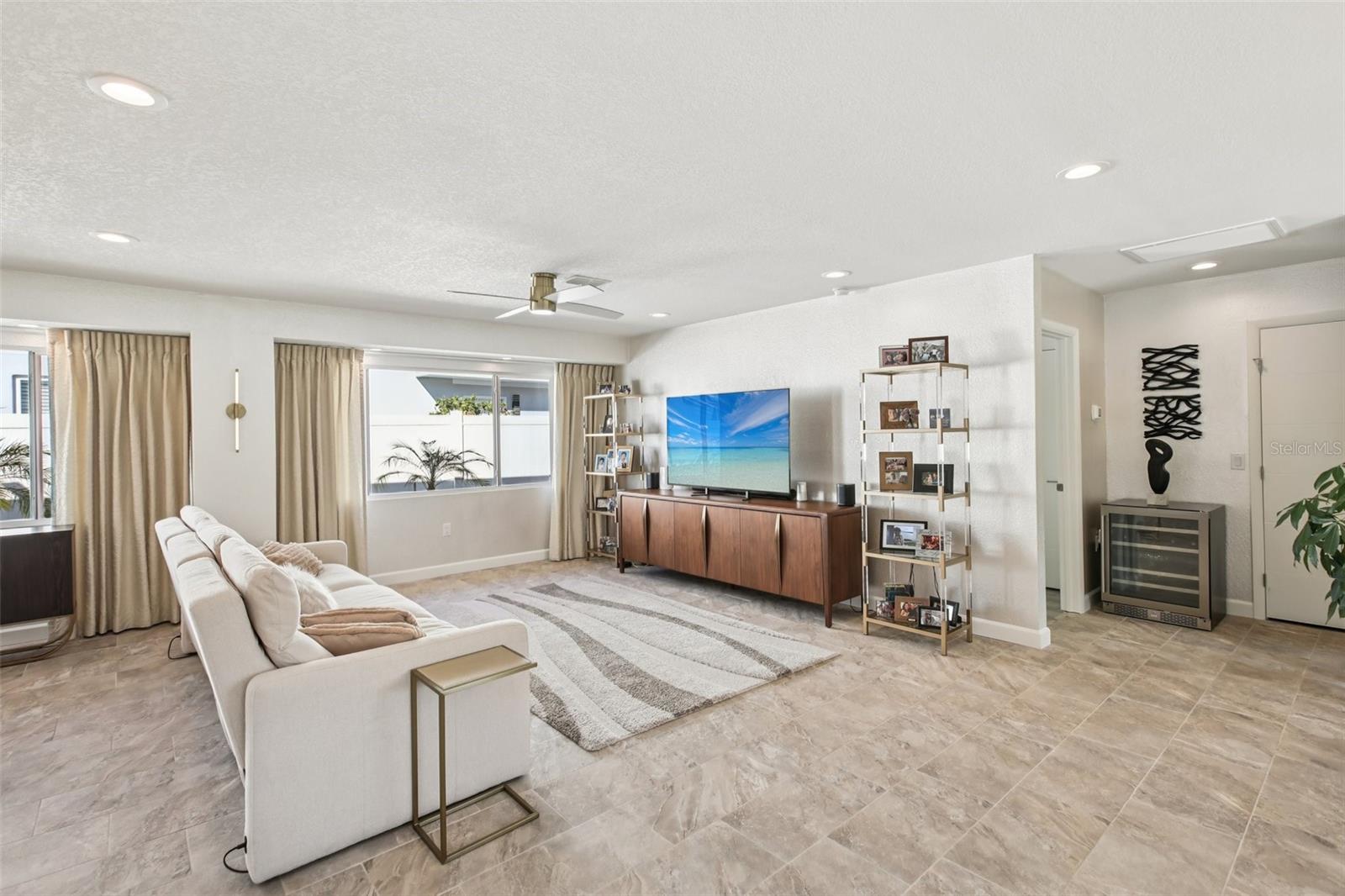 213 S OBRIEN ST