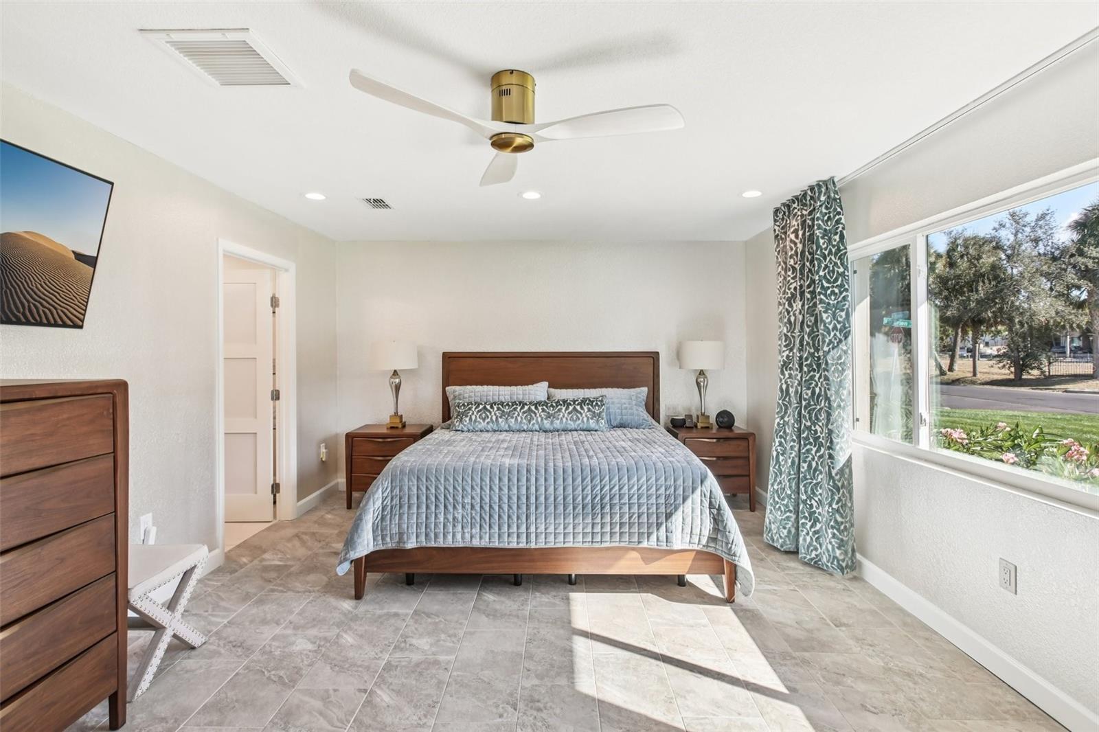 213 S OBRIEN ST