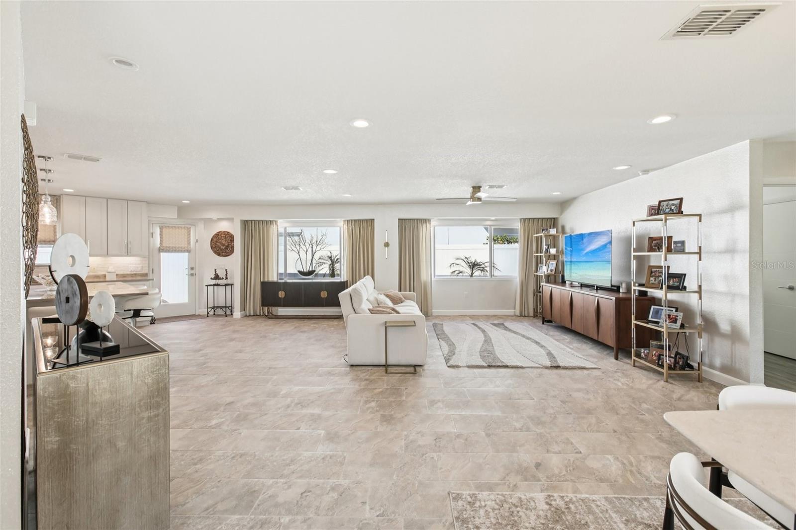 213 S OBRIEN ST
