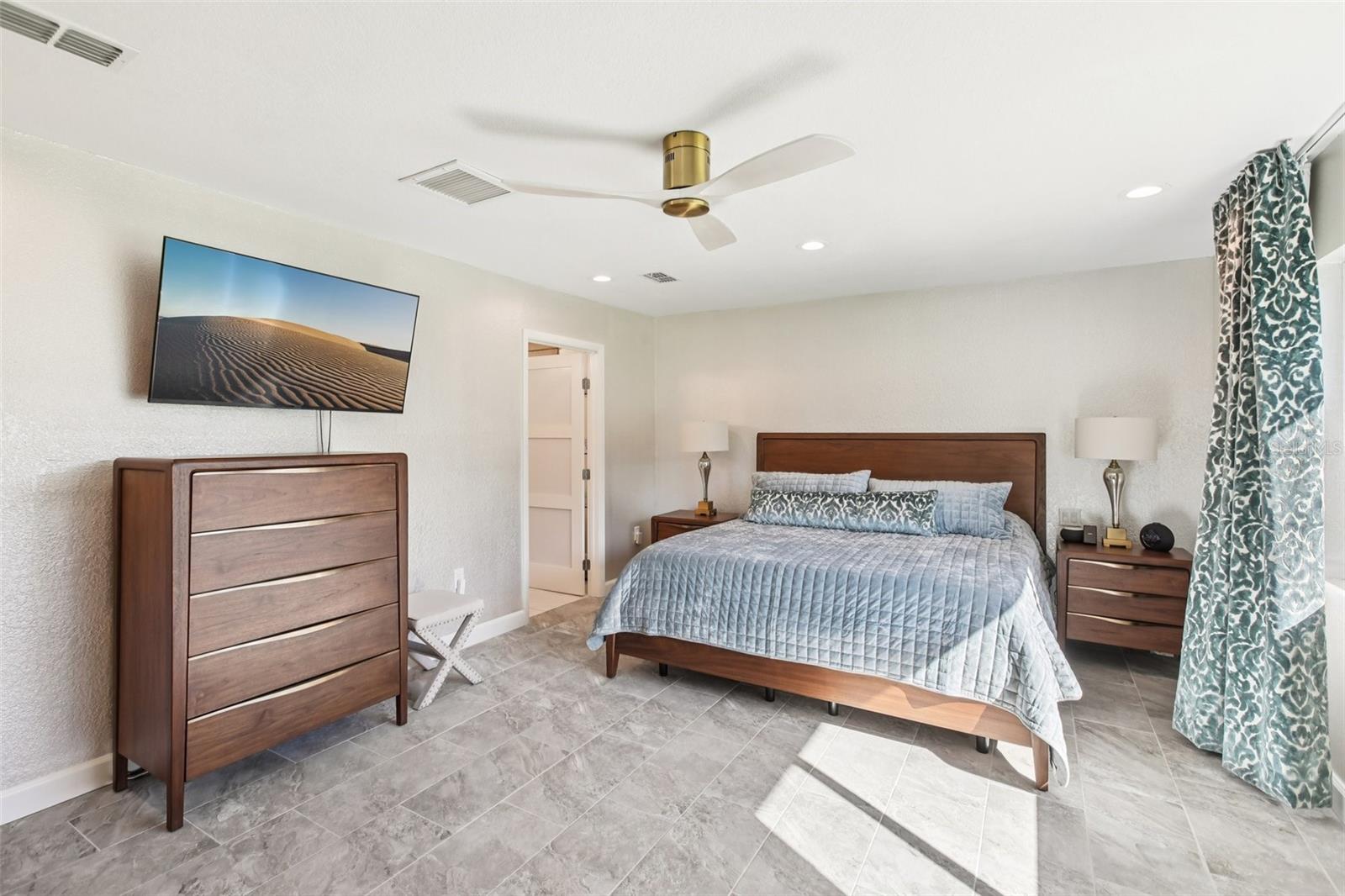 213 S OBRIEN ST