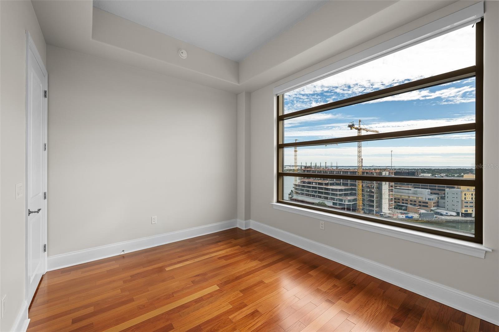 275 BAYSHORE BLVD #1707