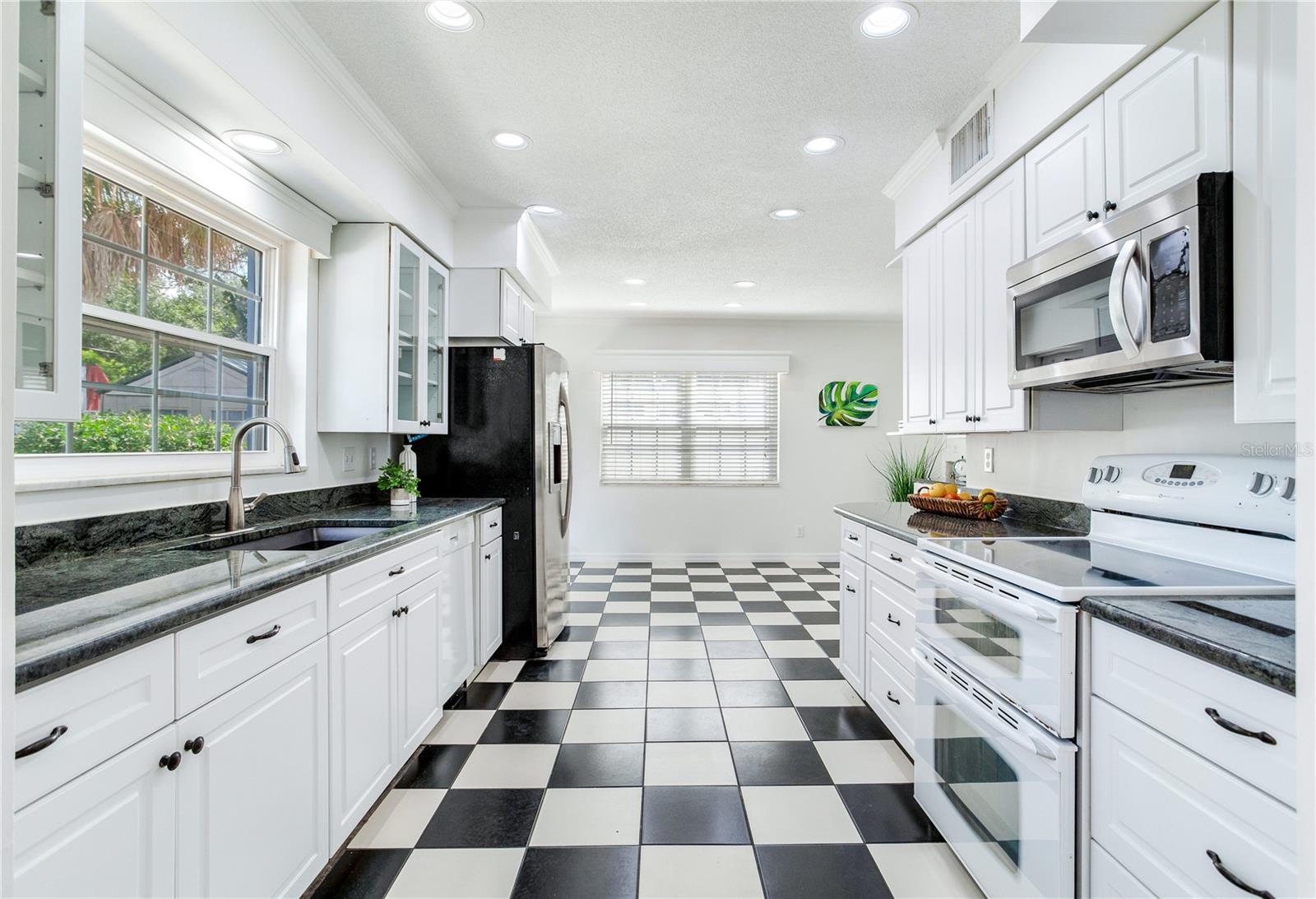 3603 W MORRISON AVE