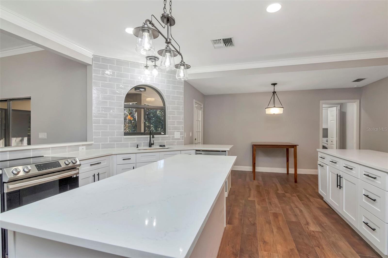 18306 PLEASANT RIDGE PL