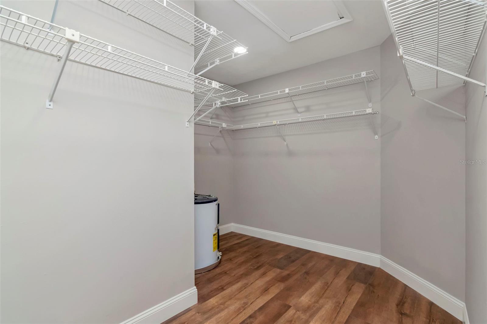 18306 PLEASANT RIDGE PL