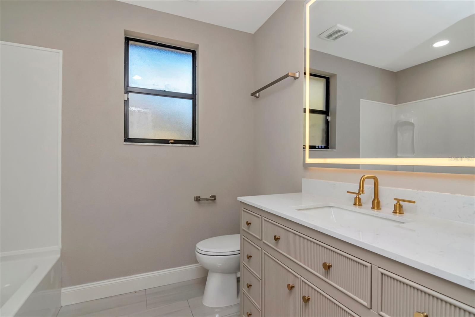 18306 PLEASANT RIDGE PL