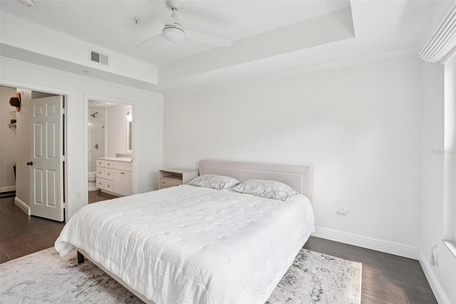 800 S DAKOTA AVE #236