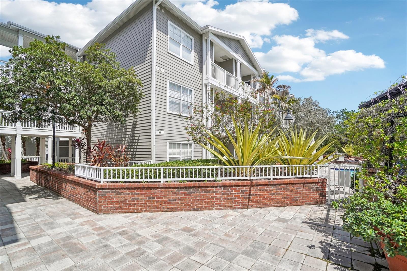 800 S DAKOTA AVE #236