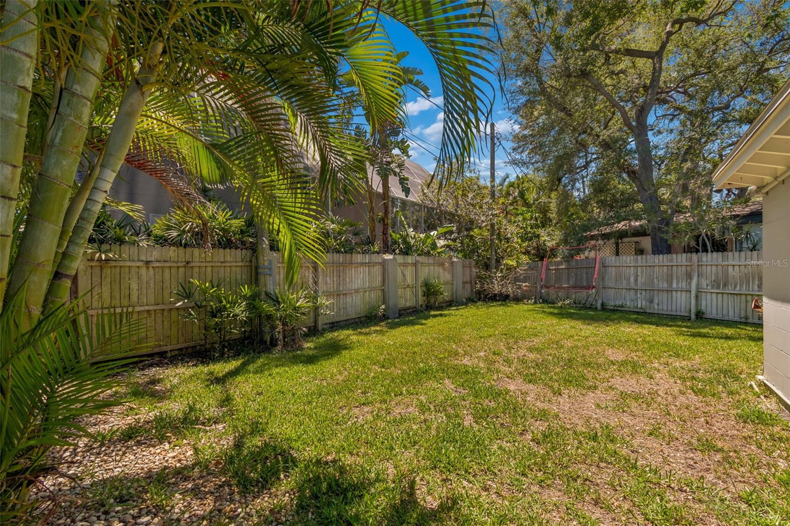 4528 W WOODMERE RD