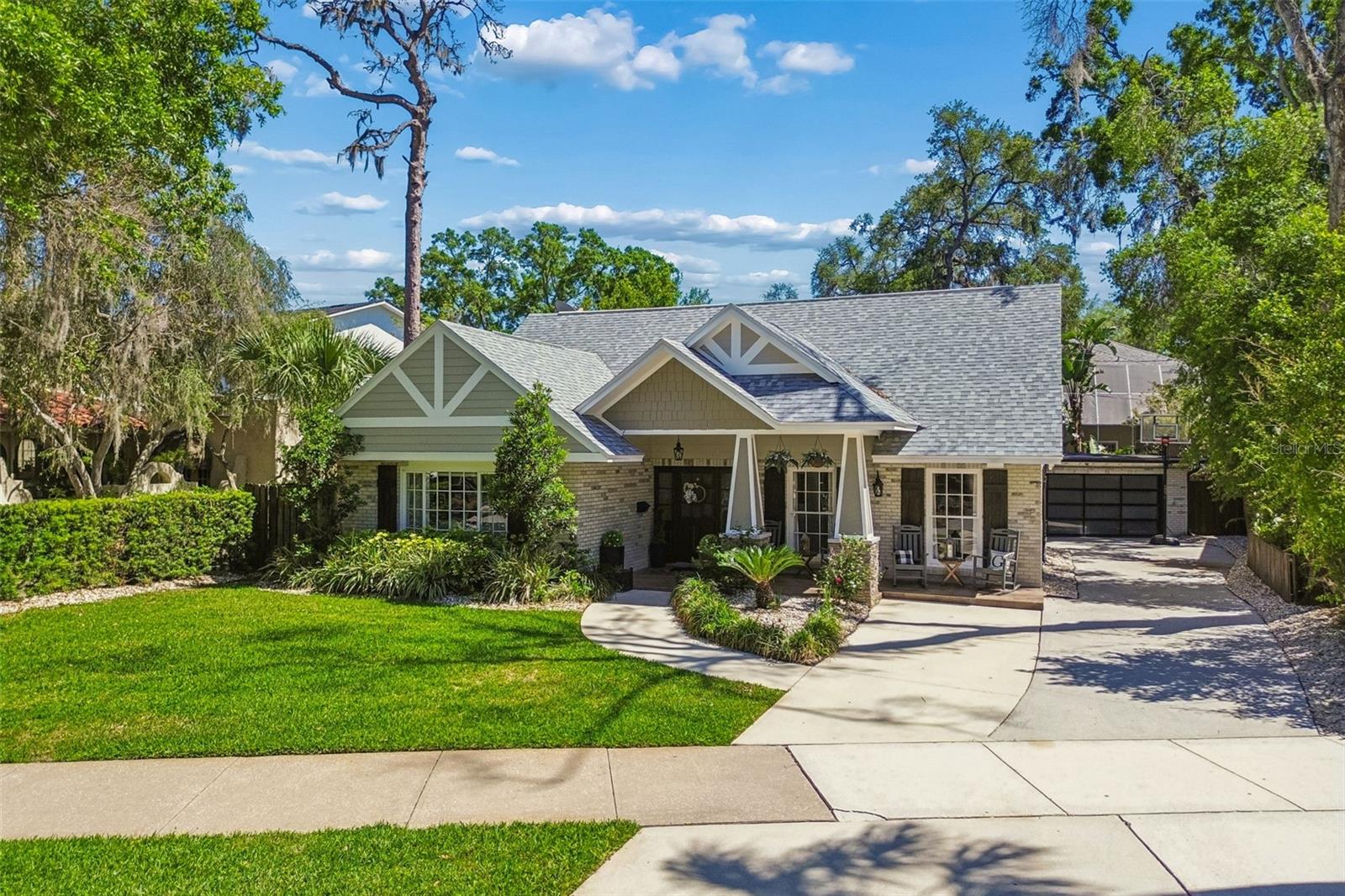 4528 W WOODMERE RD