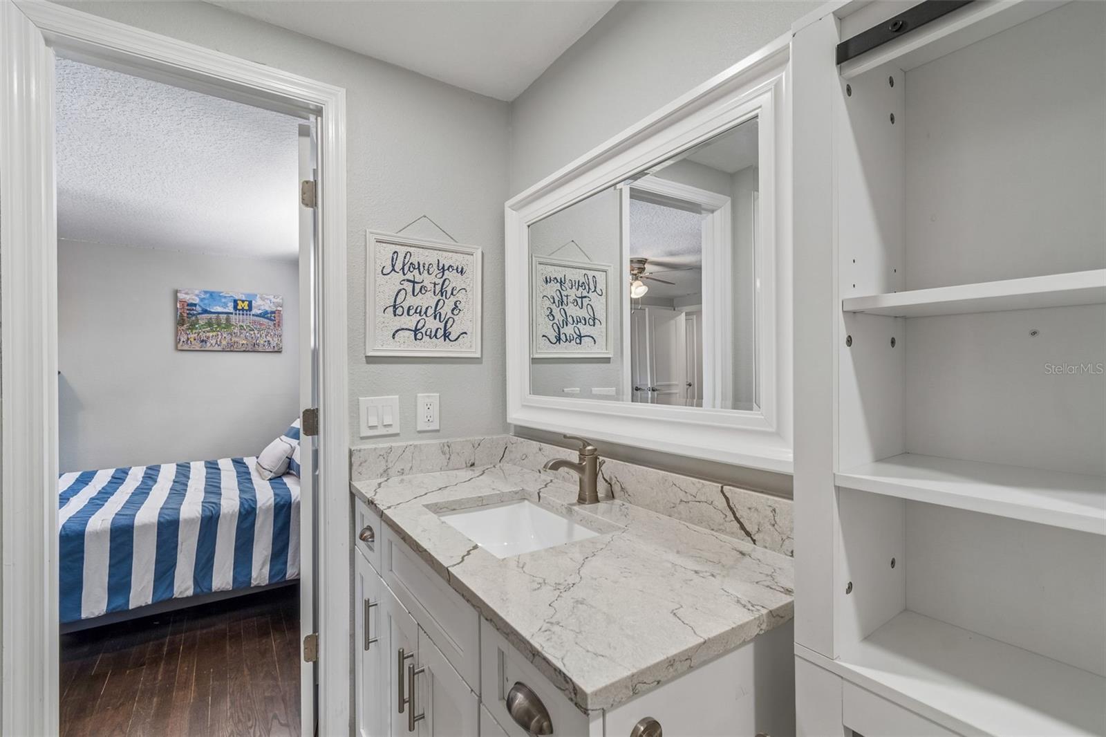 4528 W WOODMERE RD