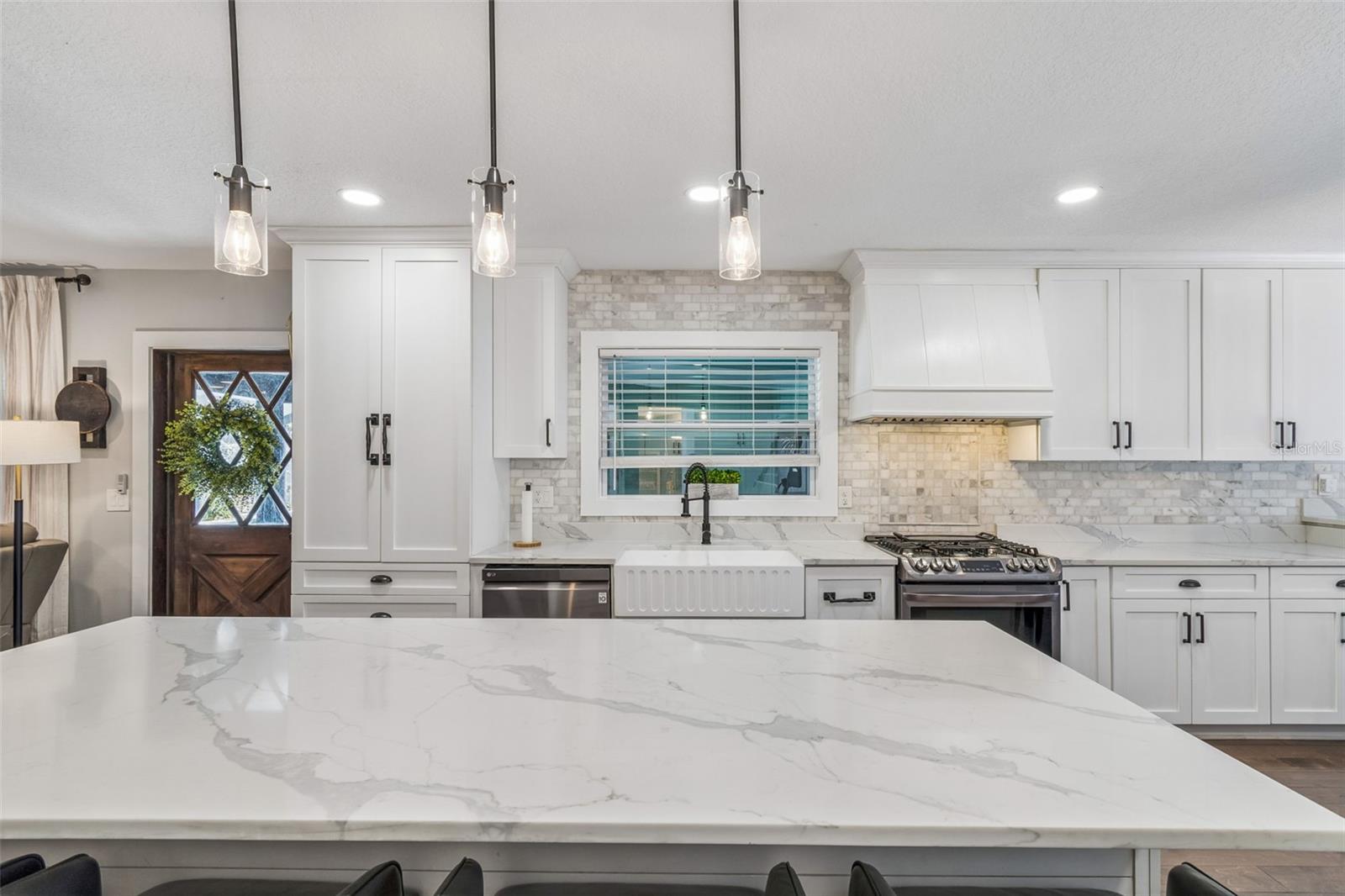 4528 W WOODMERE RD