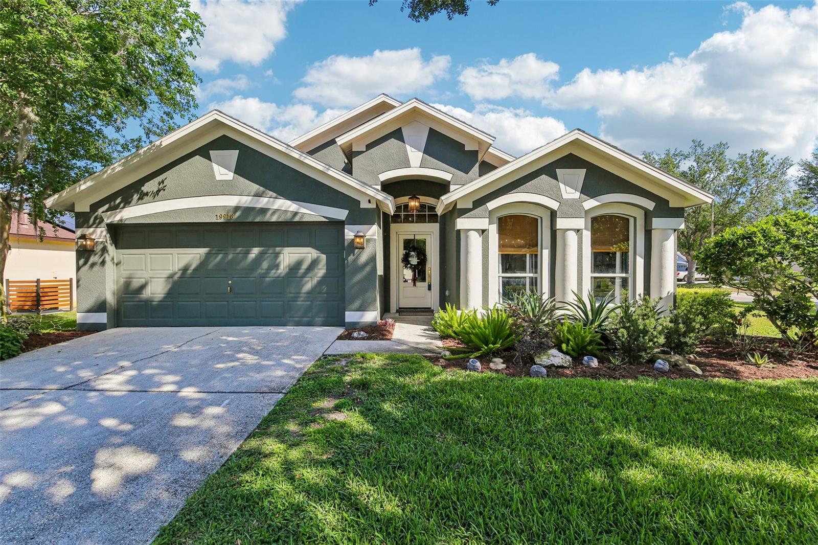 19918 ELLENDALE DR