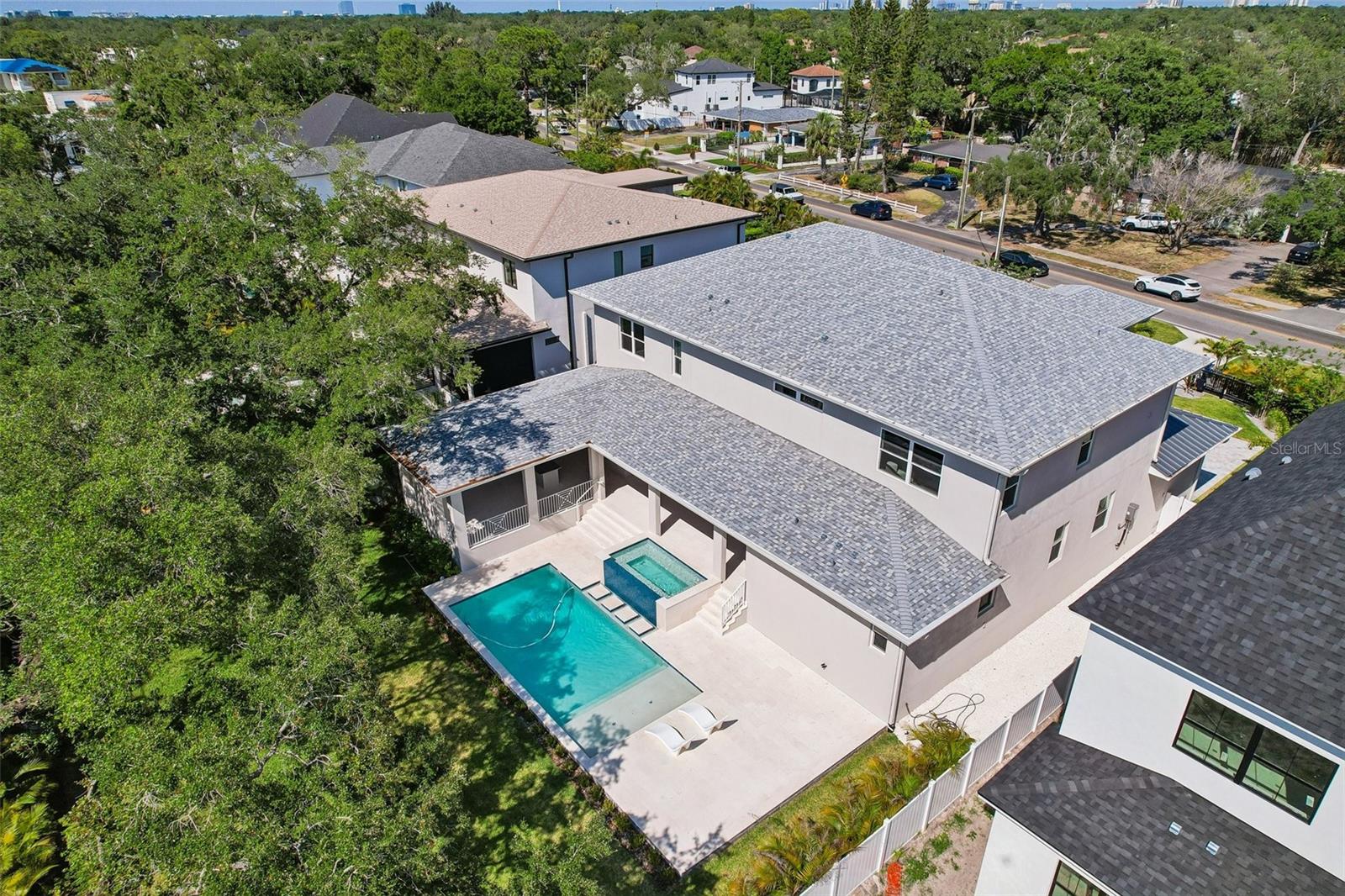 3013 S WEST SHORE BLVD