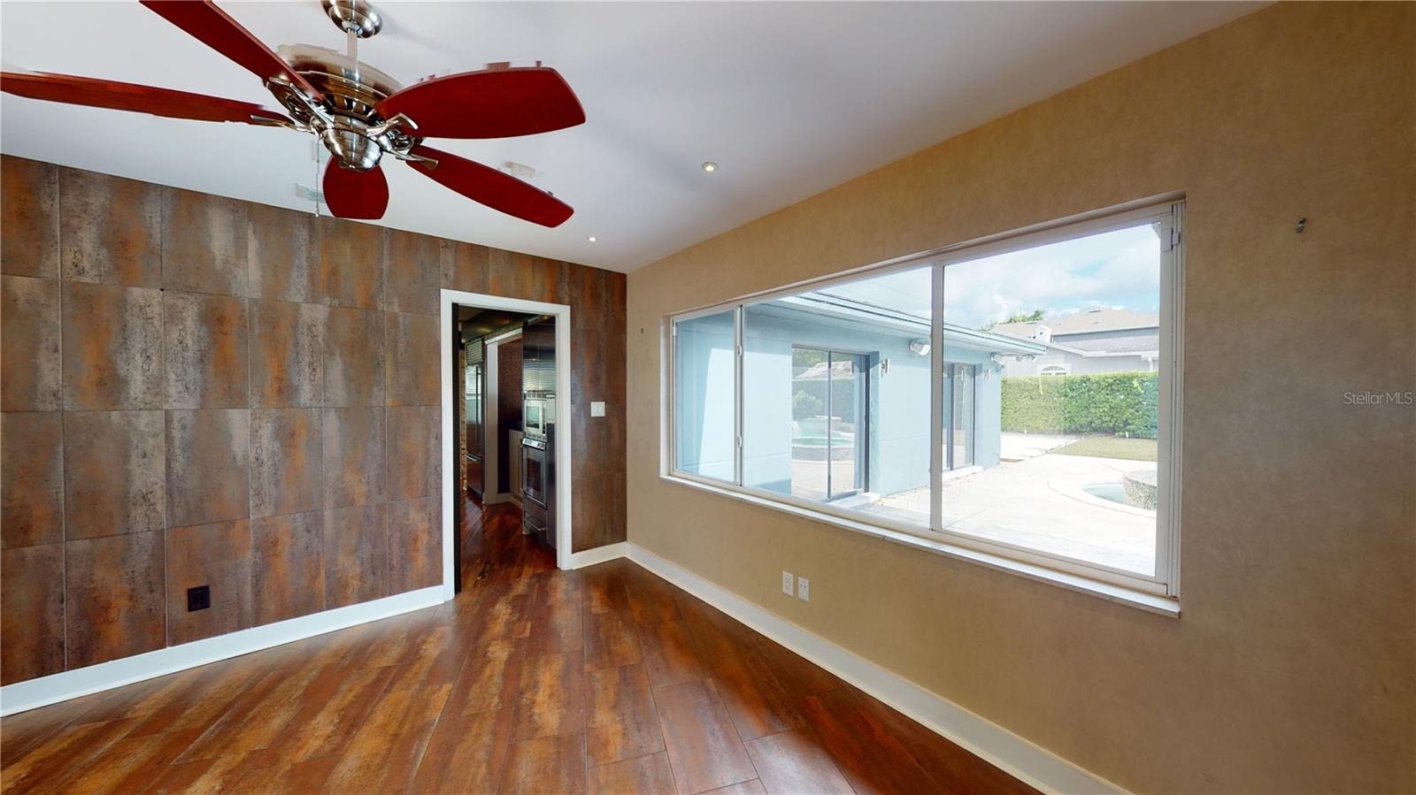 218 S MATANZAS AVE