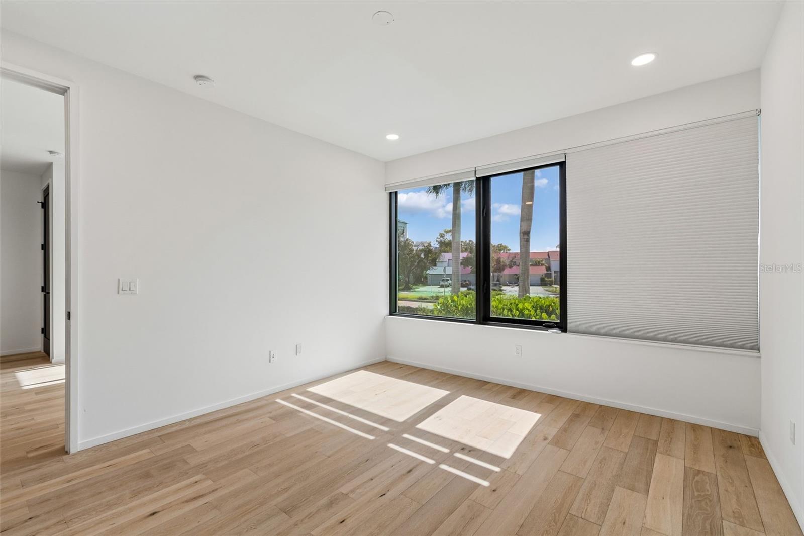 94 W DAVIS BLVD.