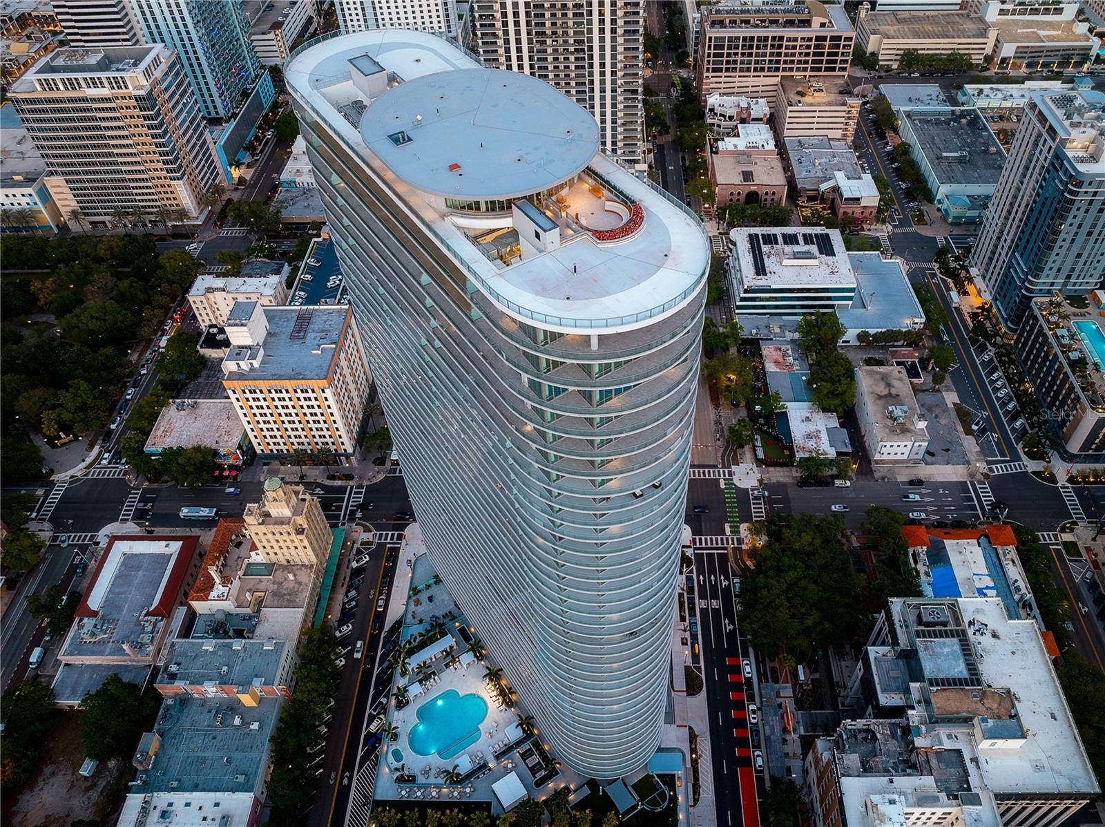 400 CENTRAL AVE #1401