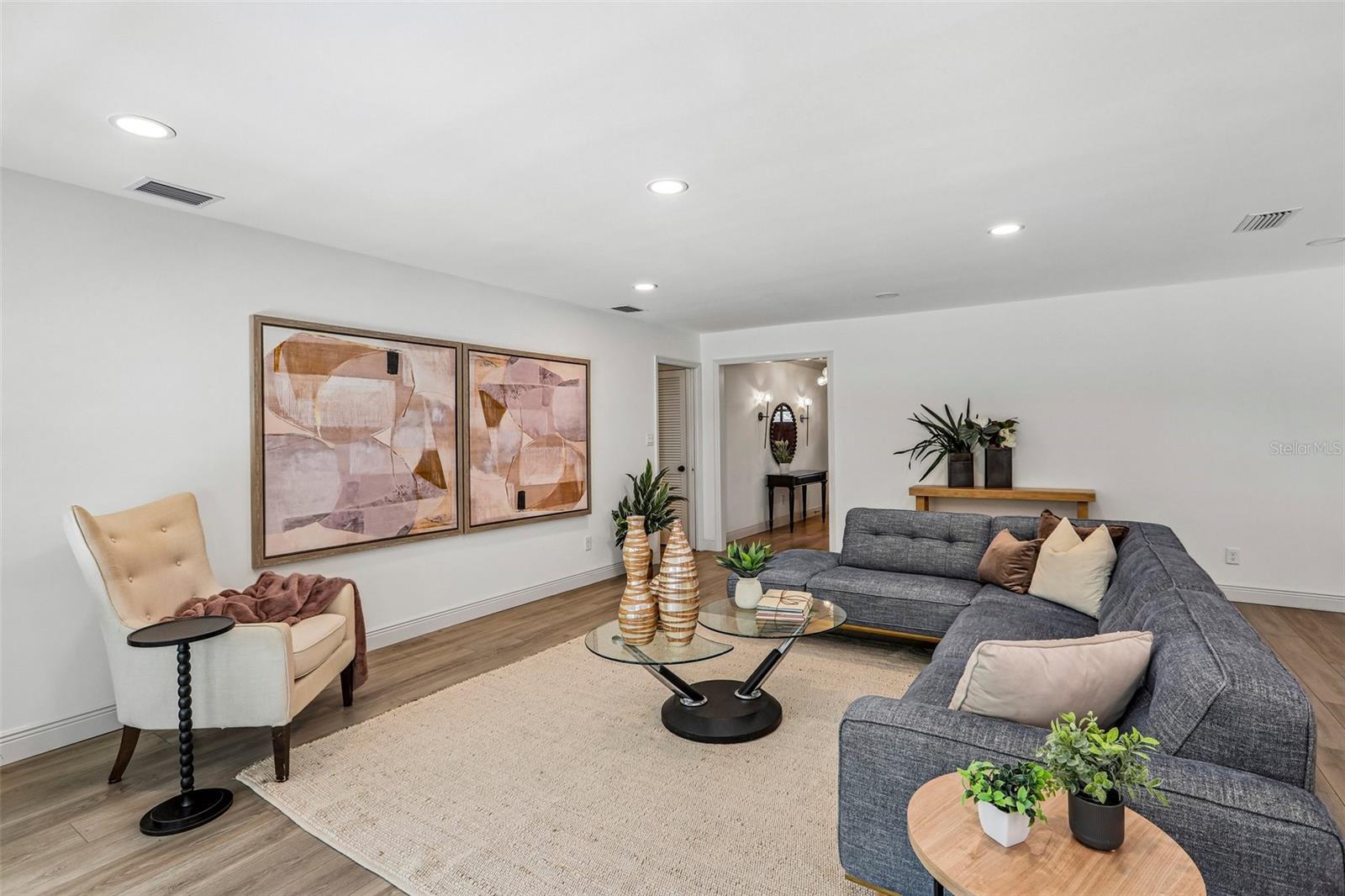 4708 W NEPTUNE ST