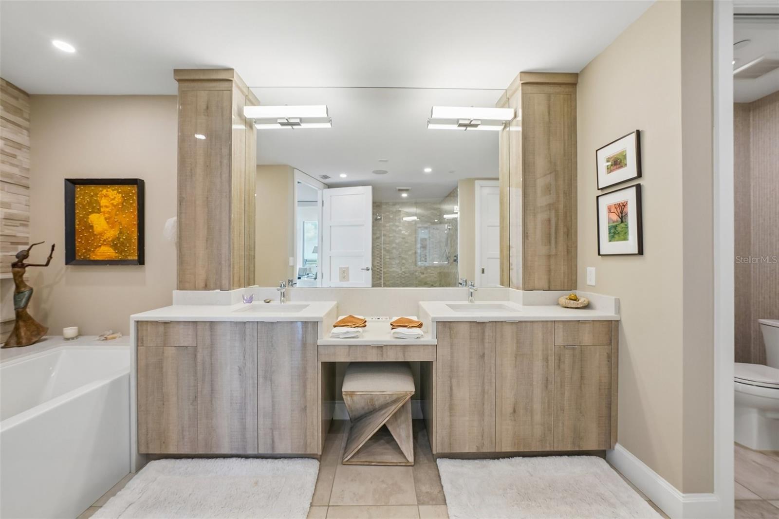 3401 BAYSHORE BLVD #1204