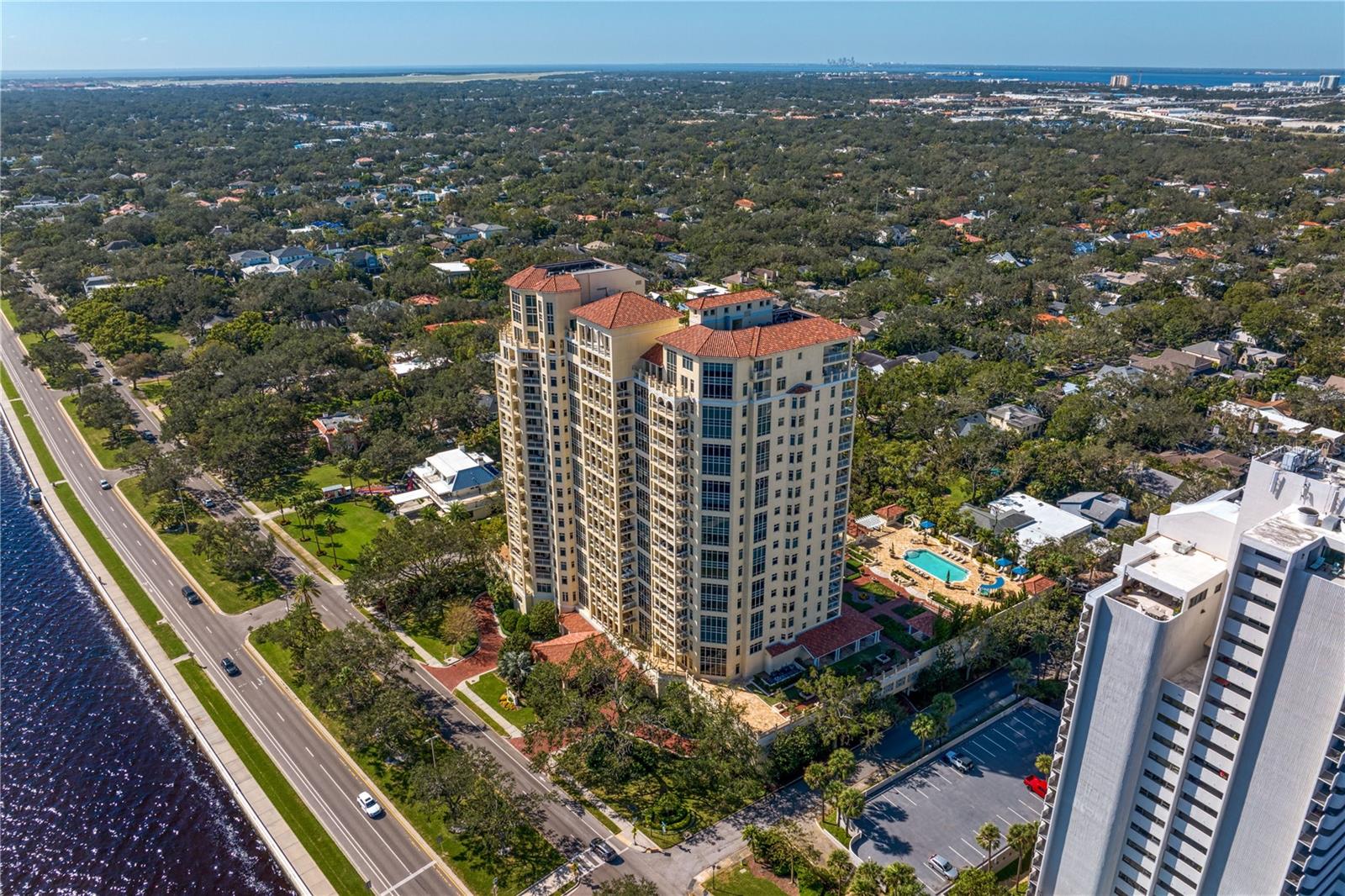 4201 BAYSHORE BLVD #2101
