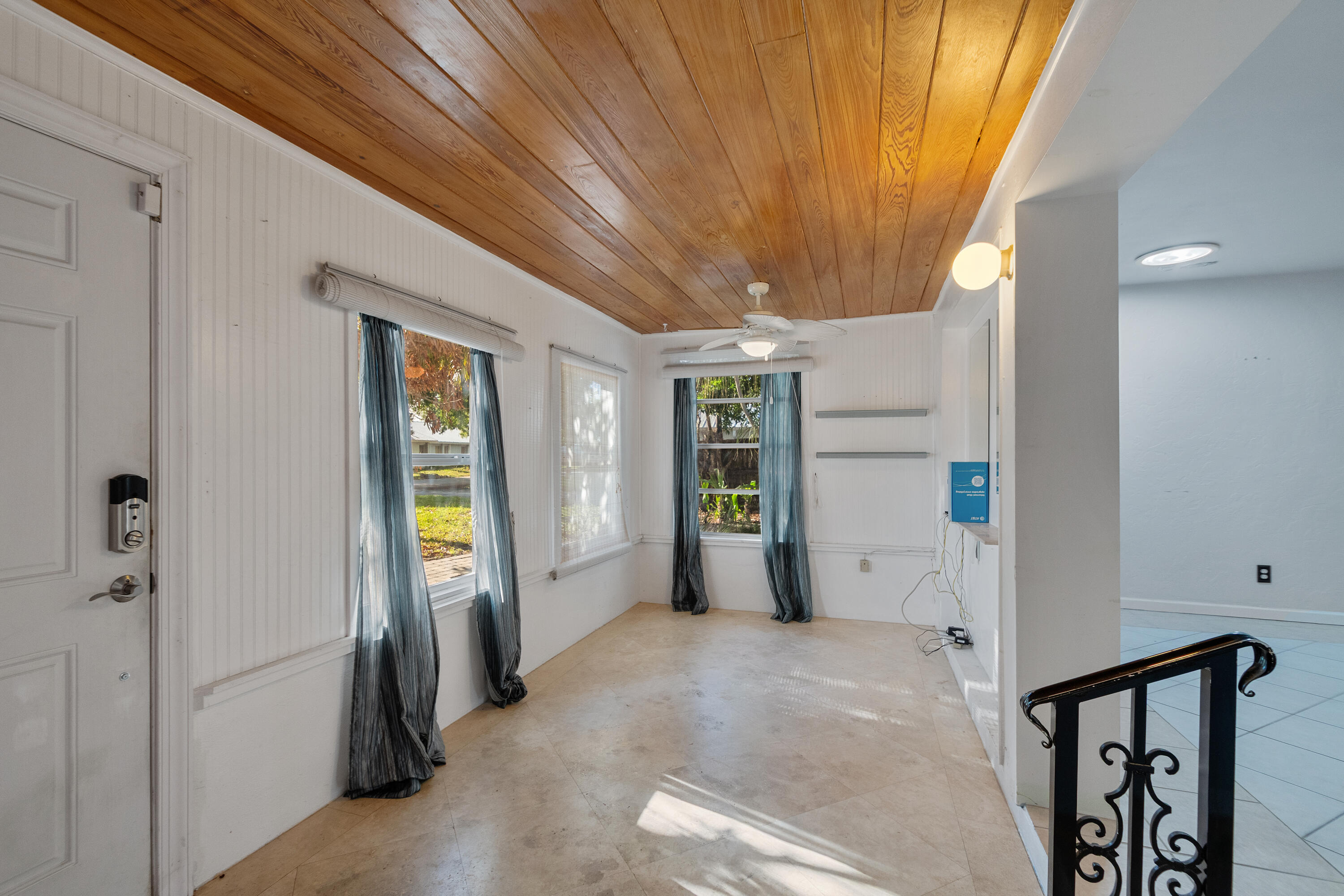 1545 Highland Avenue