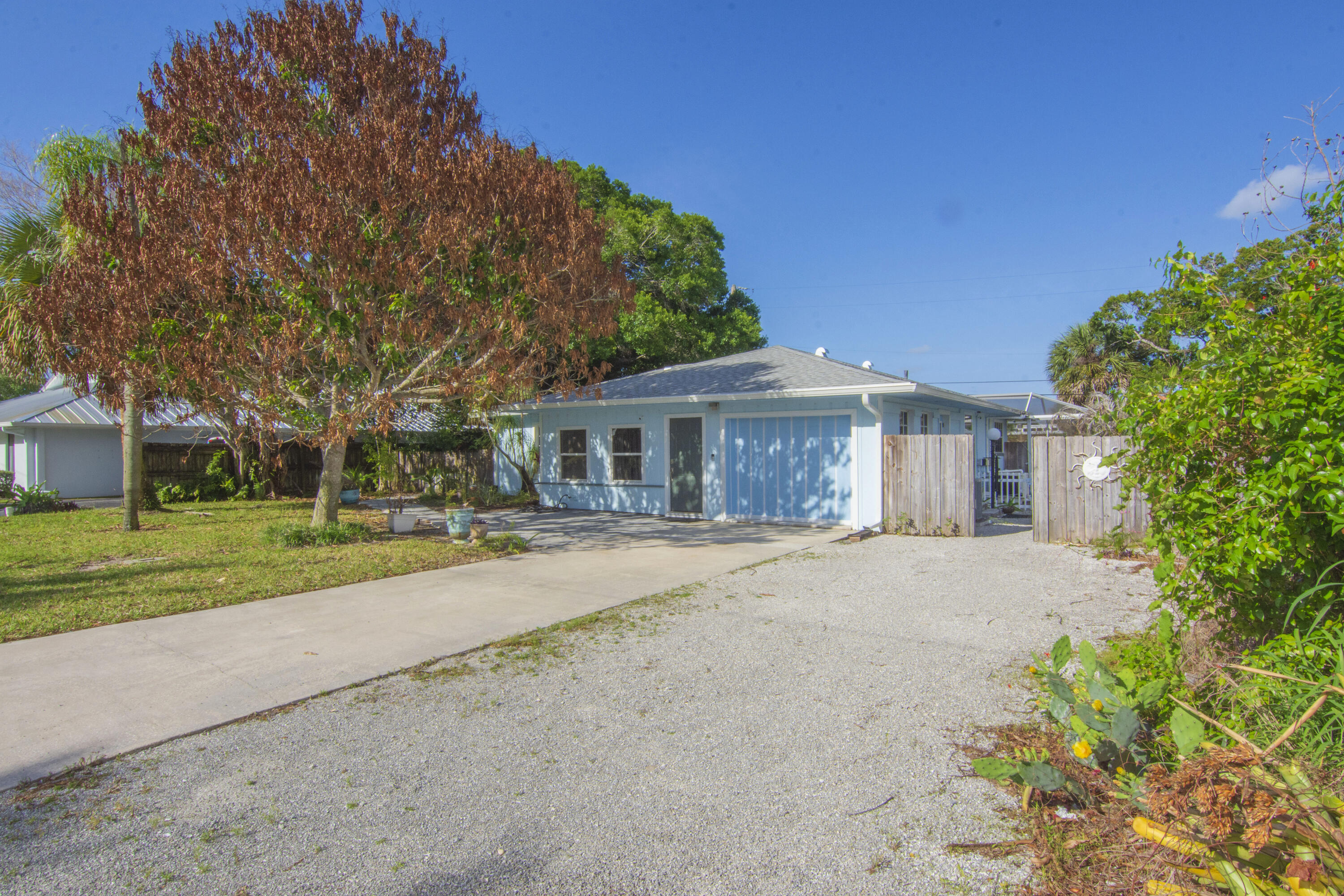 1545 Highland Avenue