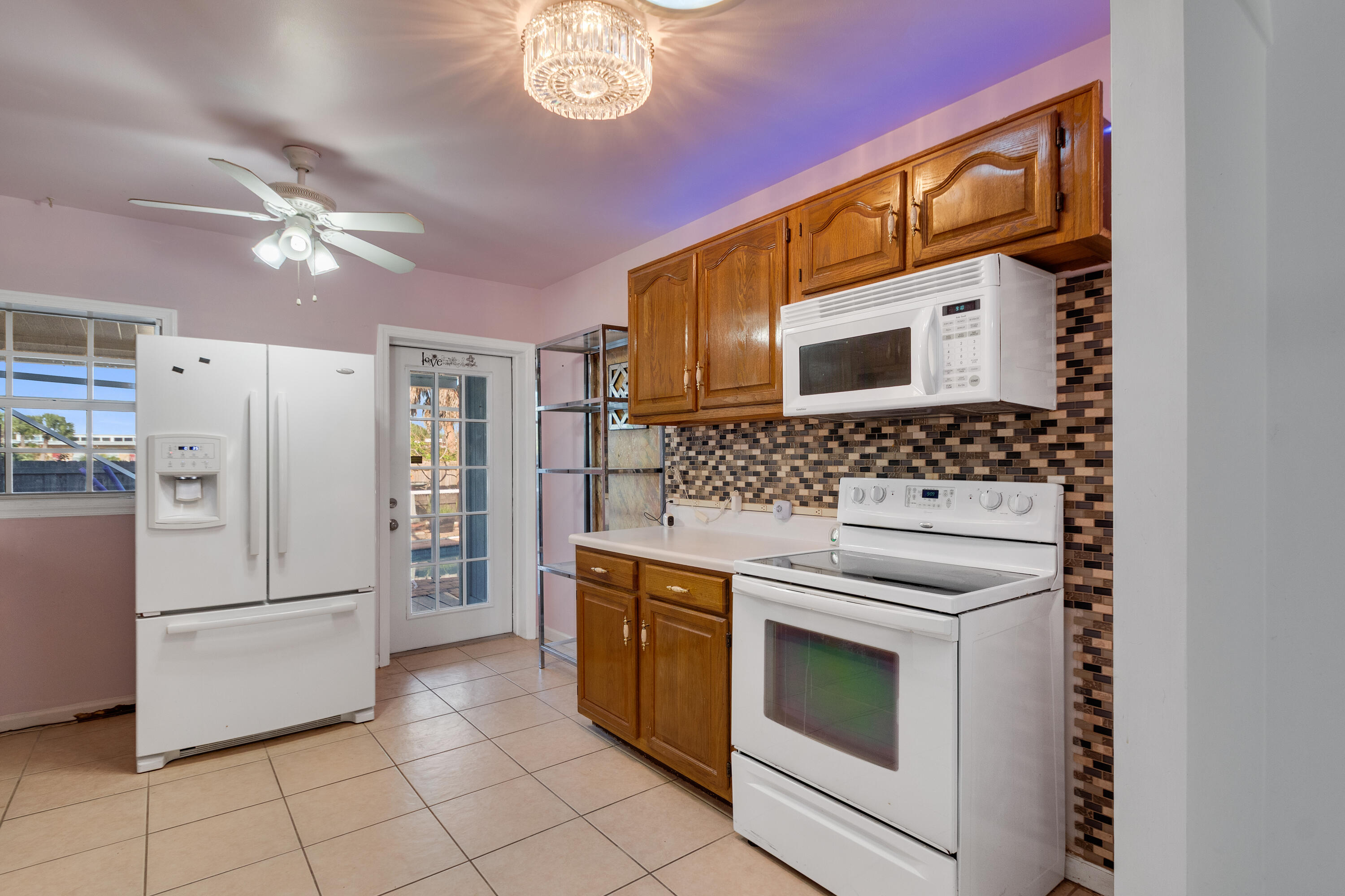 1545 Highland Avenue