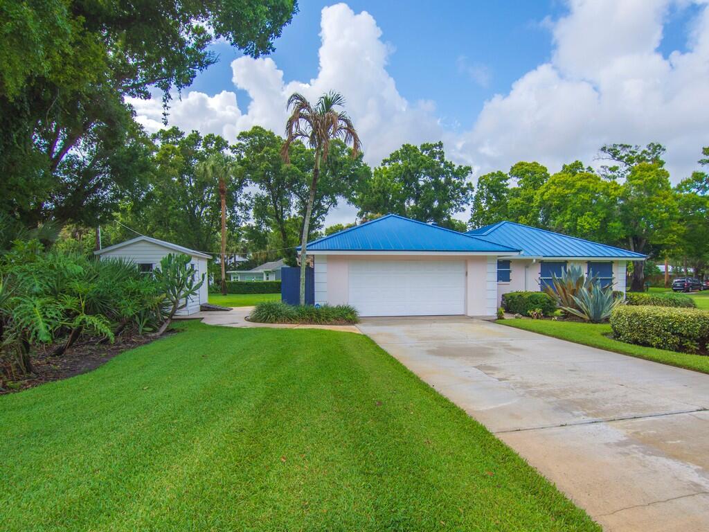 2301 Avalon Avenue