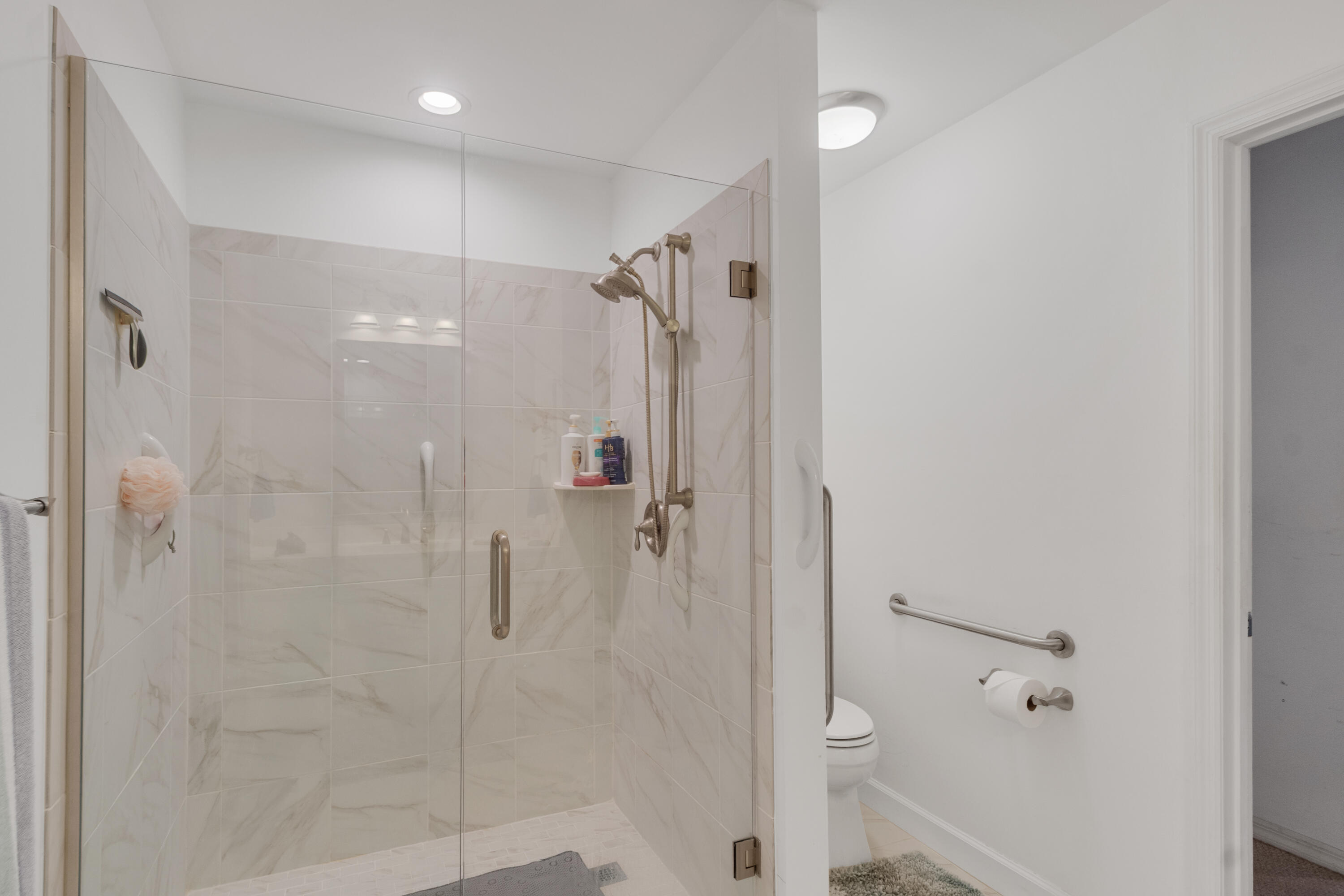 5045 Harmony Circle 209