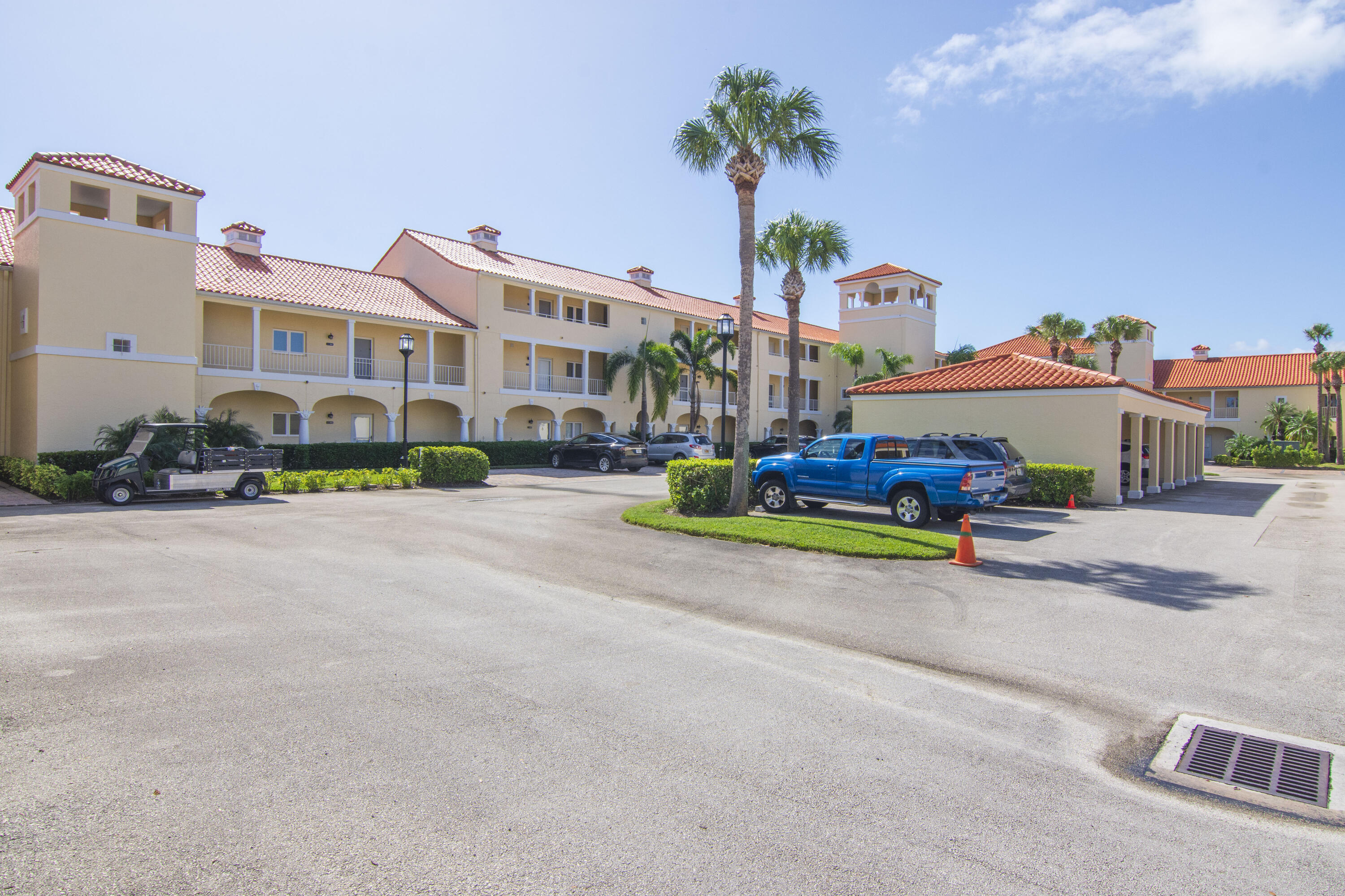 5045 Harmony Circle 209