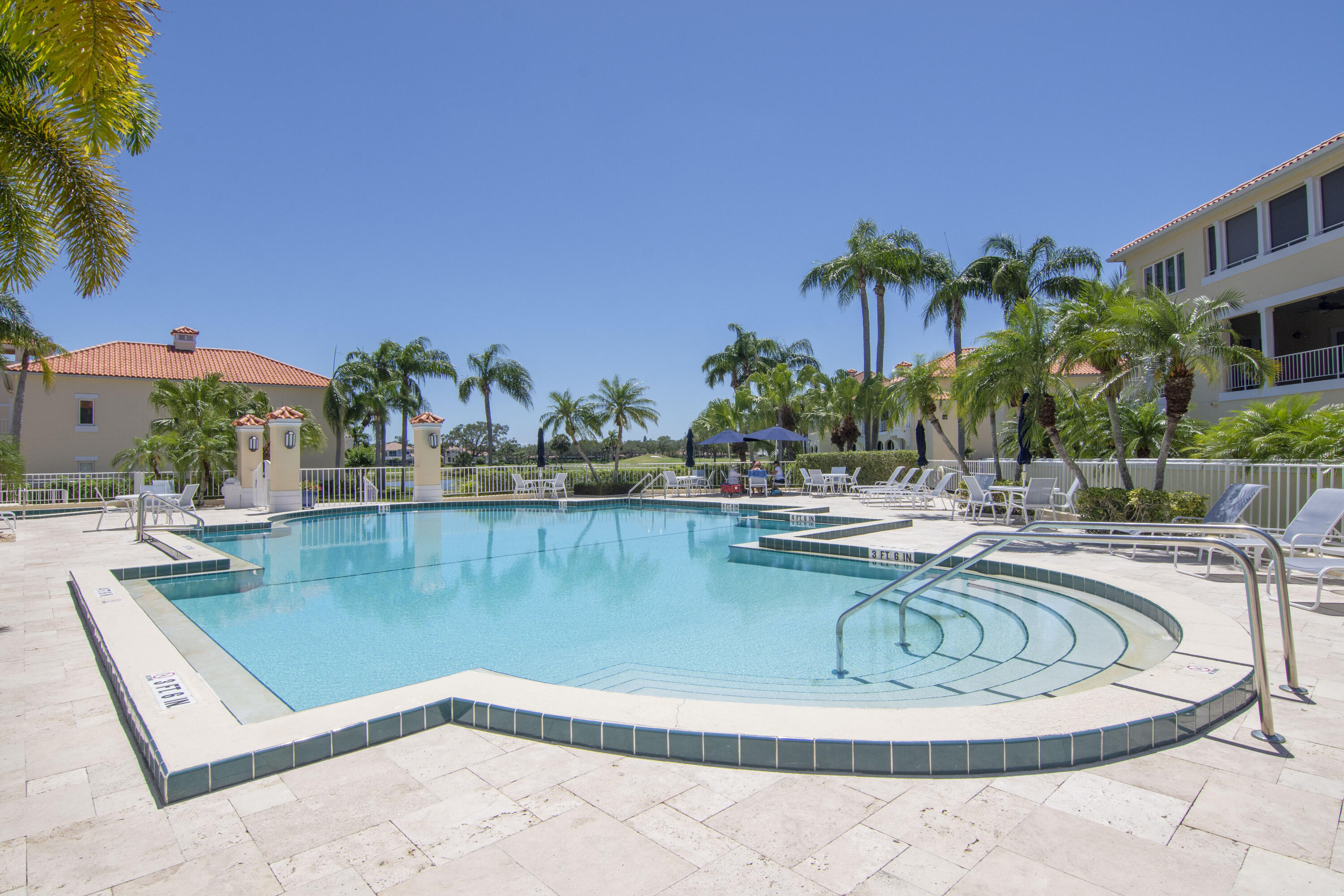 5045 Harmony Circle 209