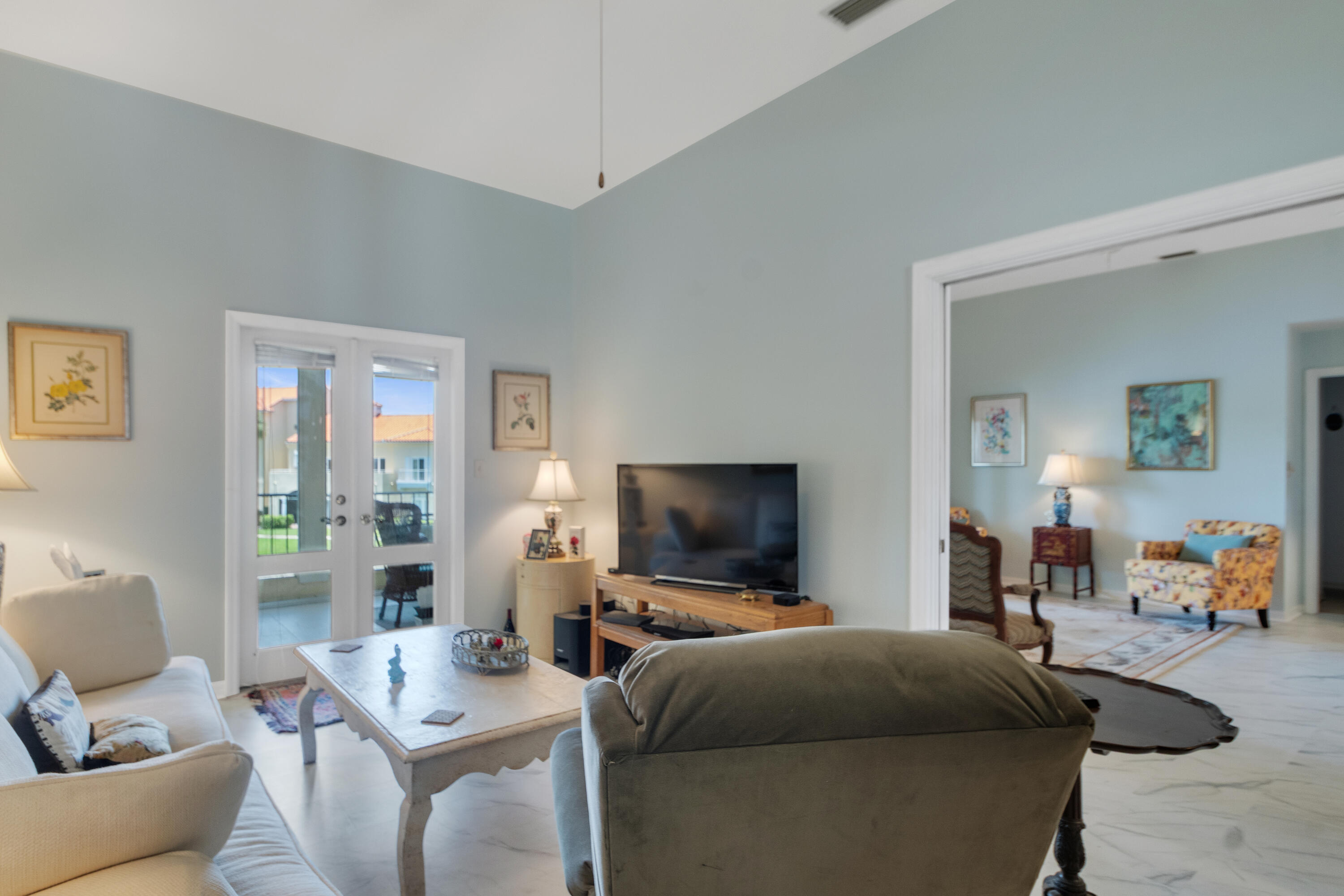 5045 Harmony Circle 209
