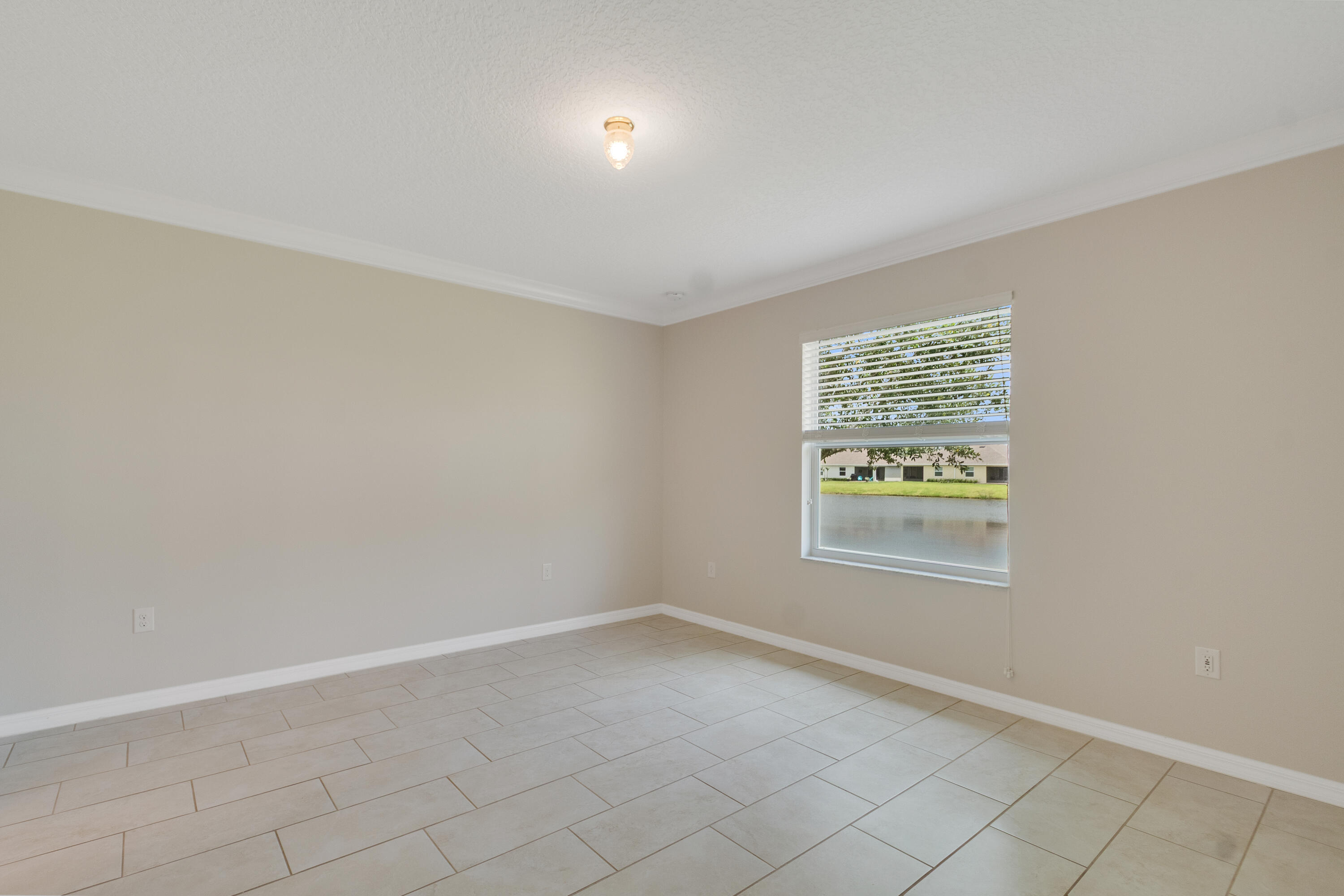 5932 Spicewood Lane