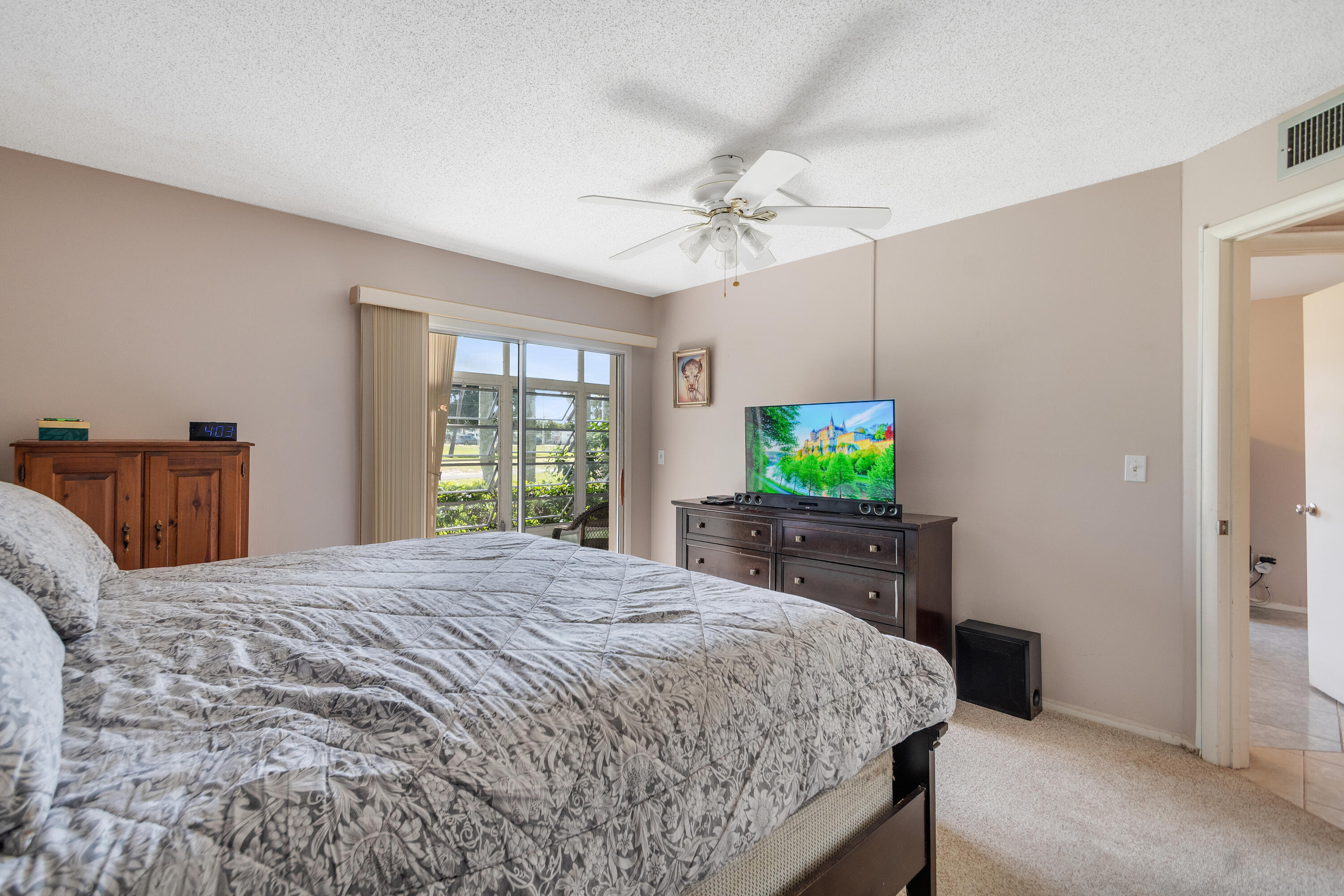 16 Vista Palm Lane 106