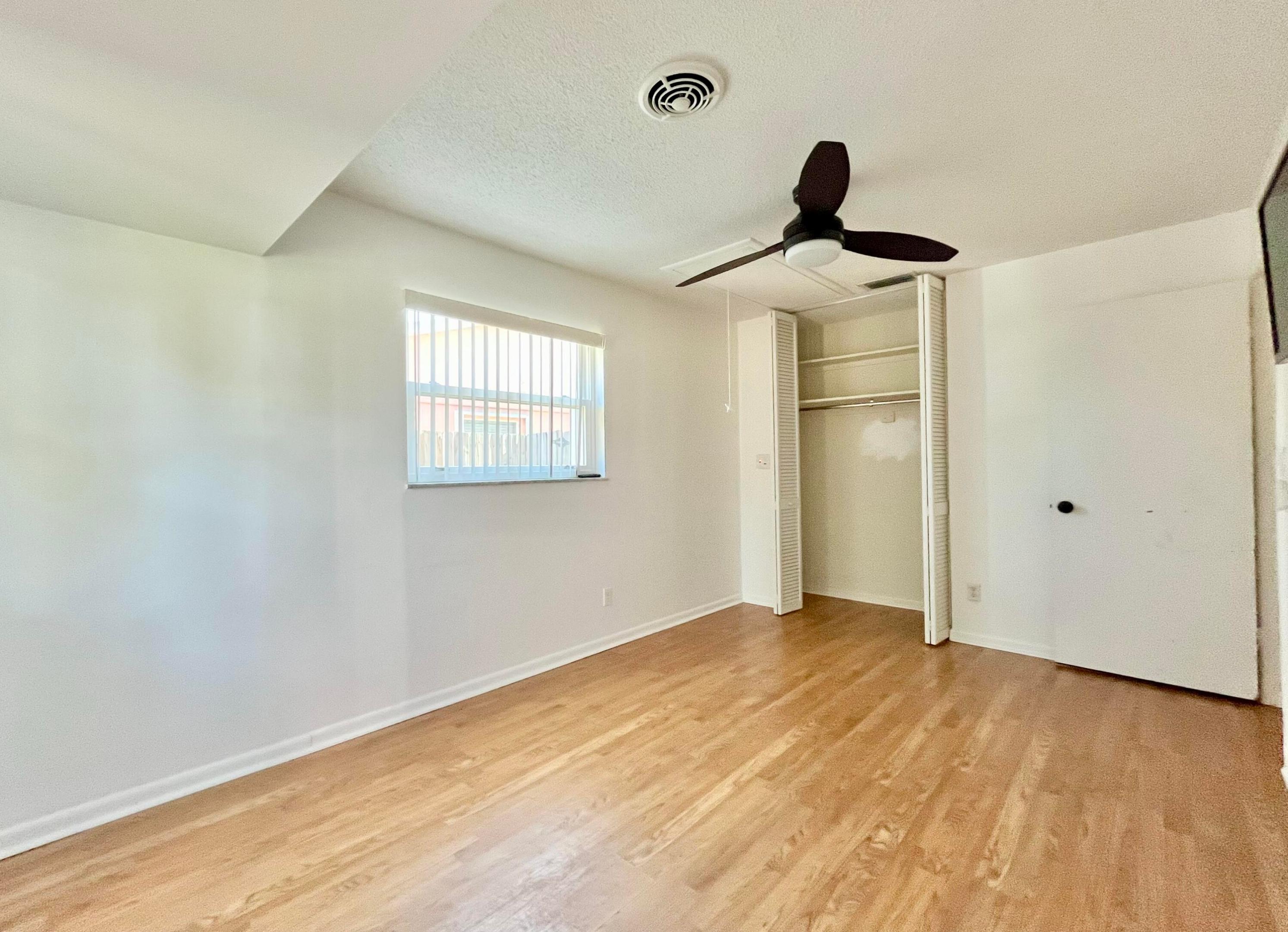 1933 Robalo Drive