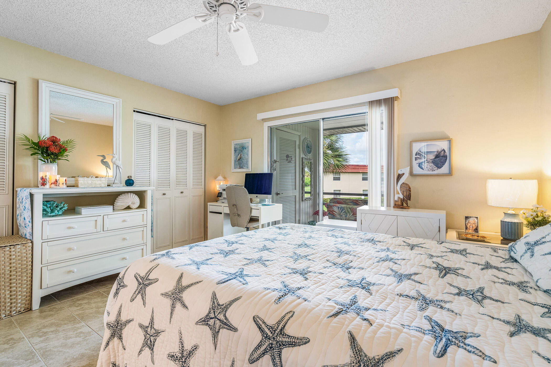72 Royal Oak Court 204