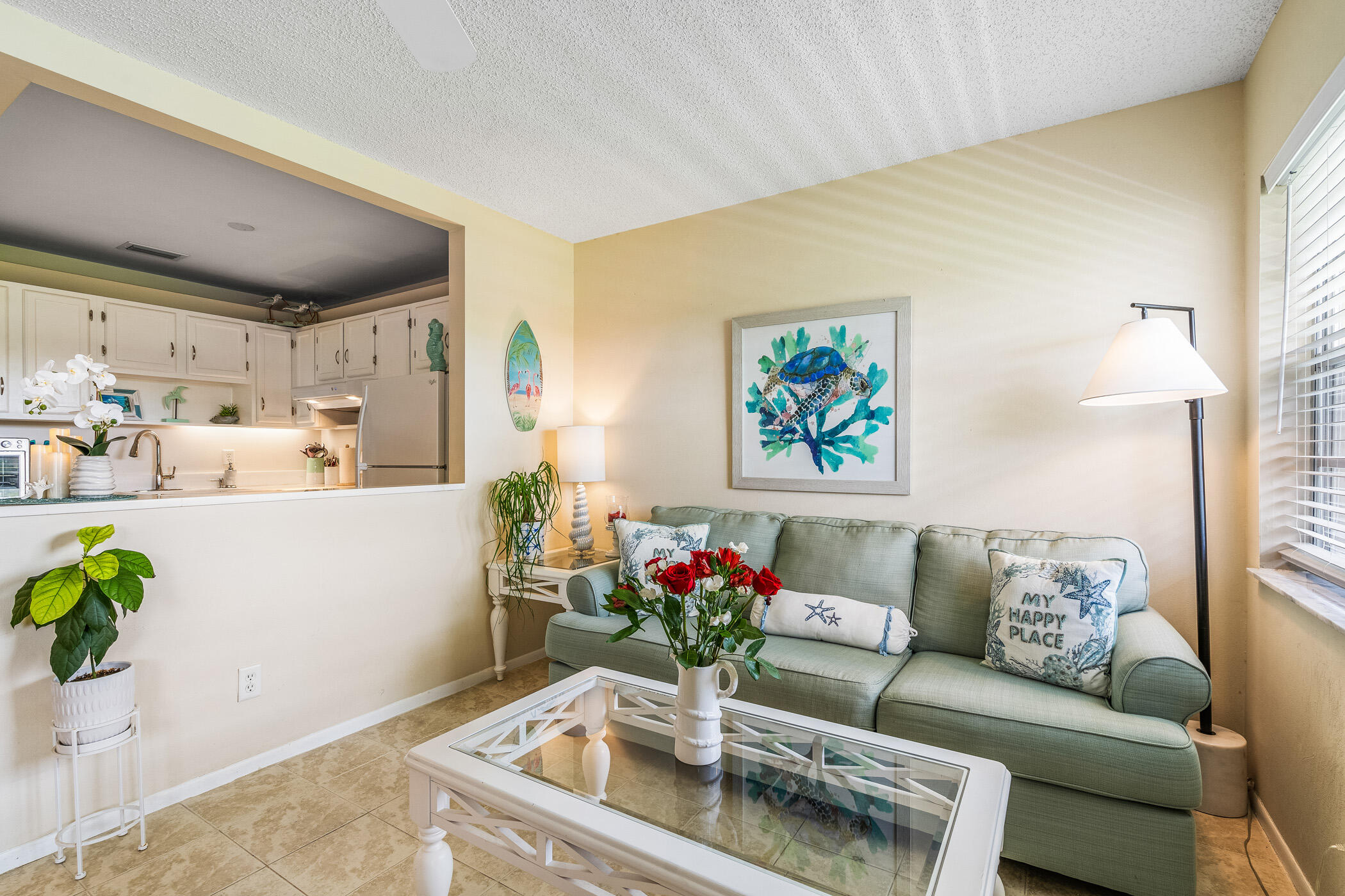 72 Royal Oak Court 204