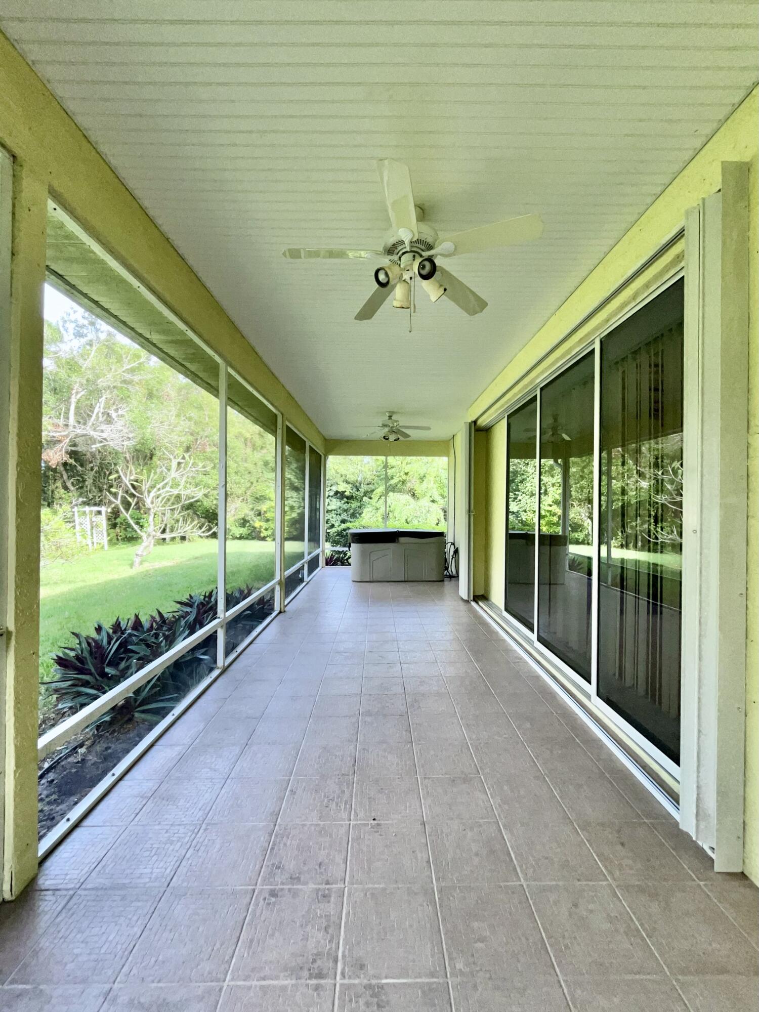 850 41st Court