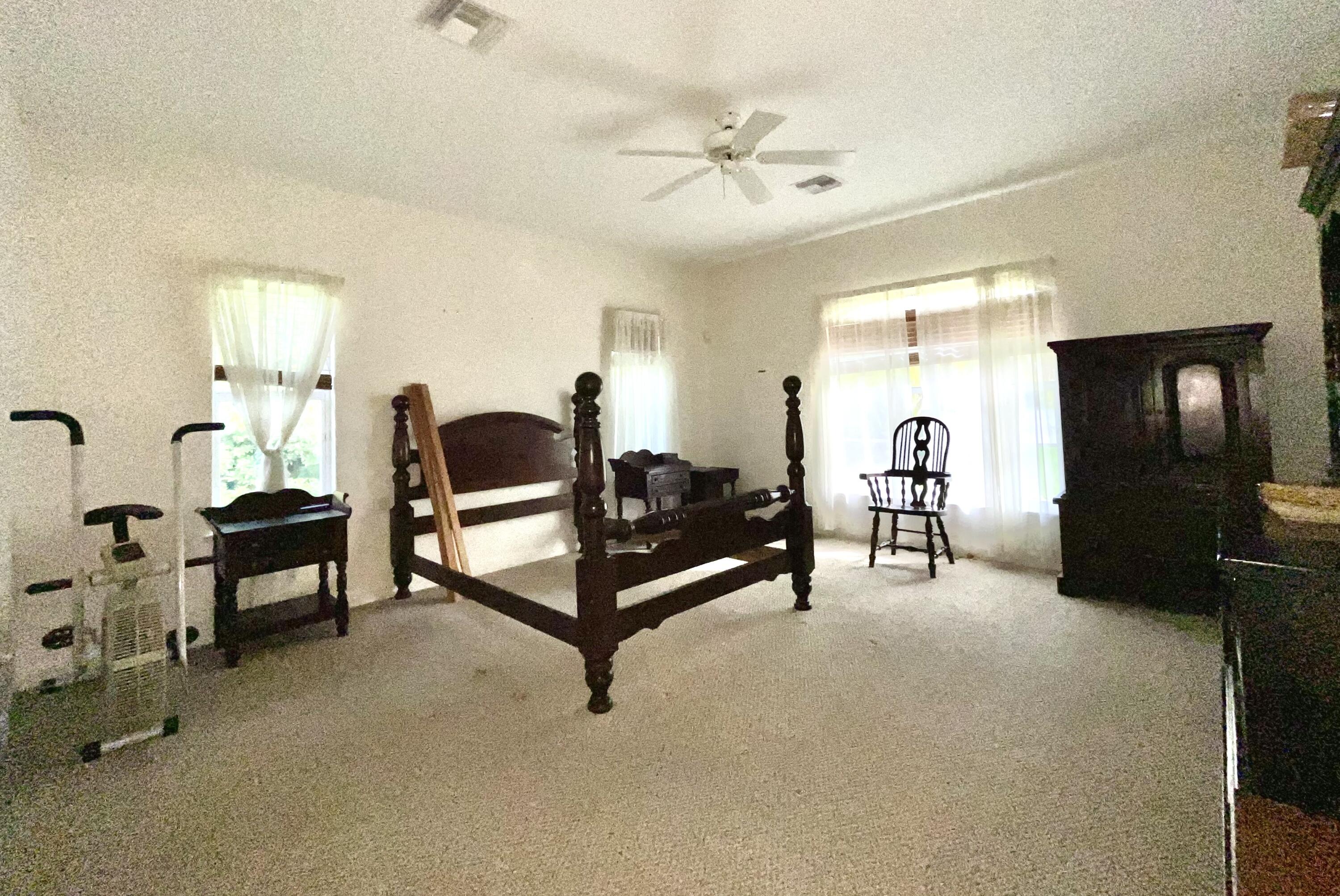 850 41st Court