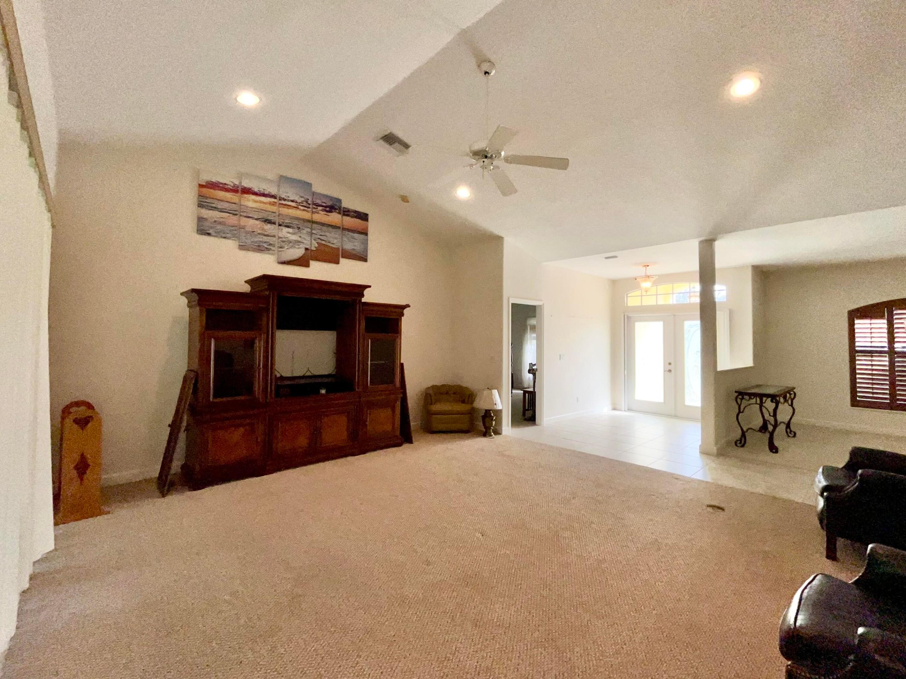 850 41st Court