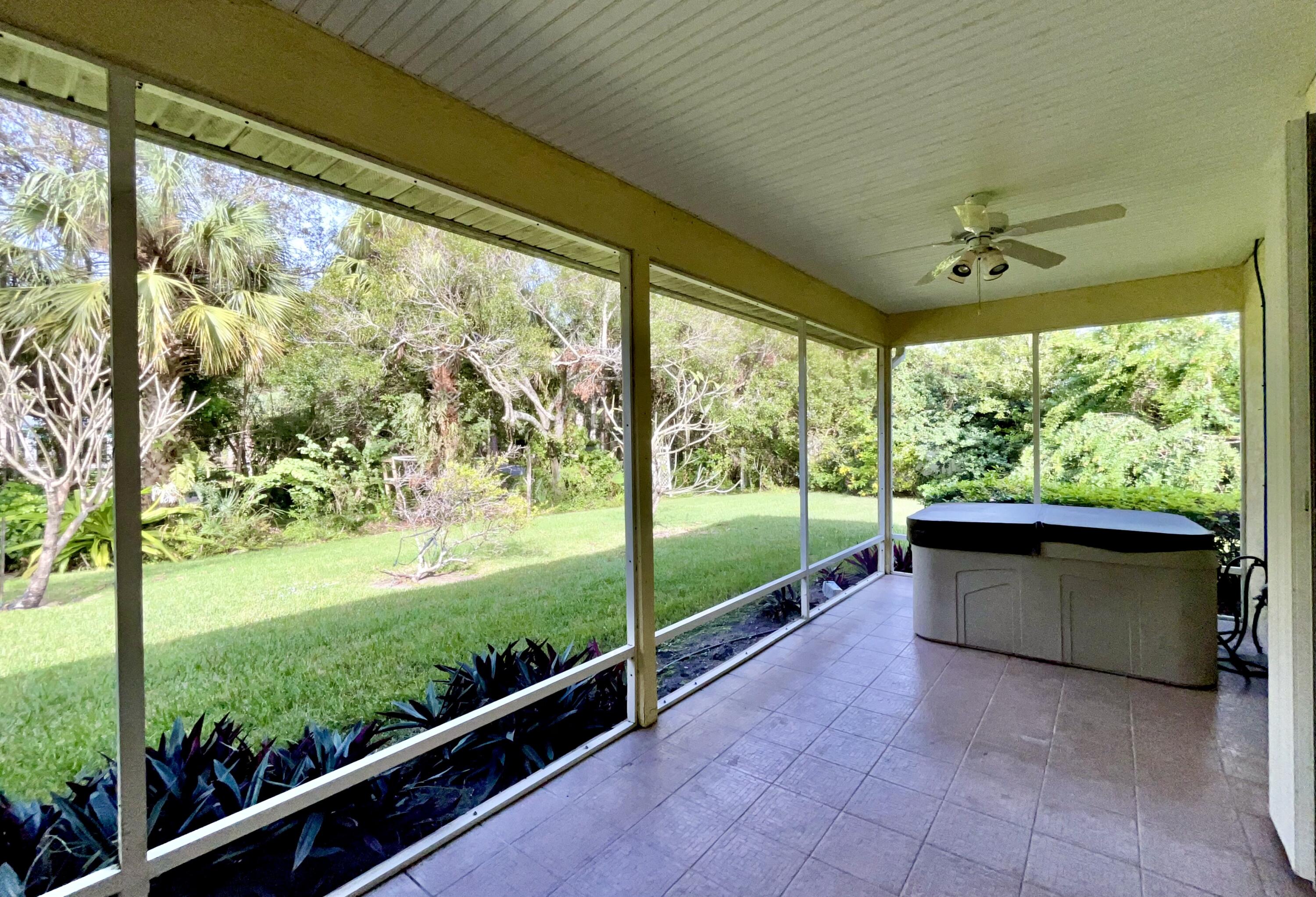 850 41st Court