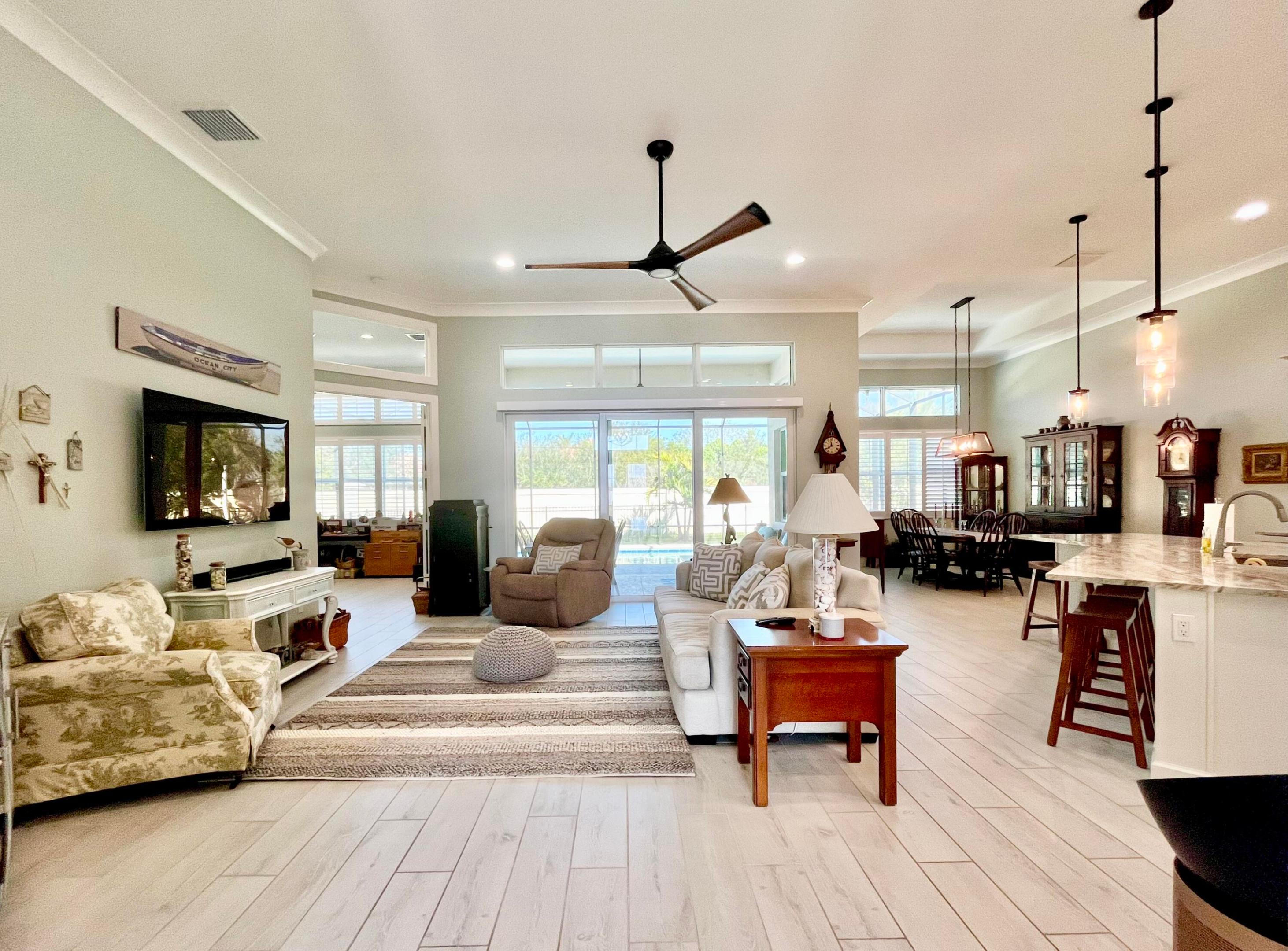 5523 Bent Pine Square