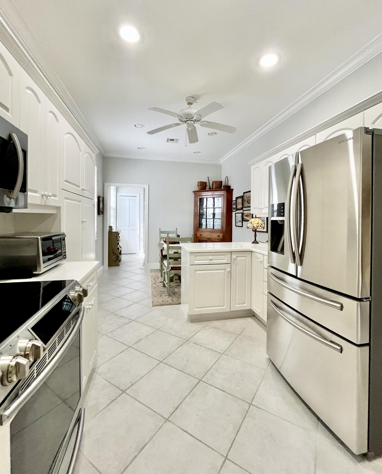 1135 St Georges Lane