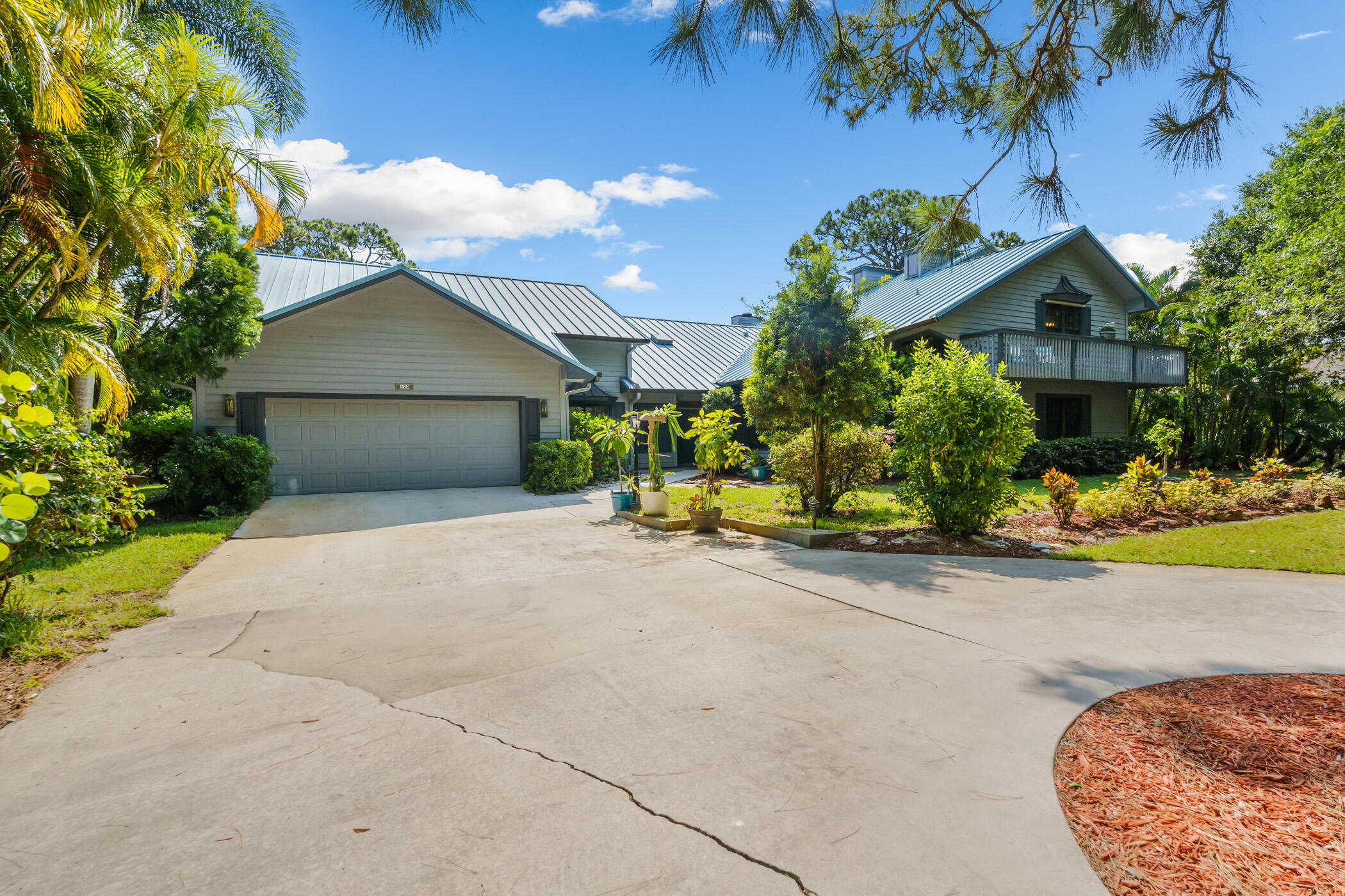 420 Sopwith Drive