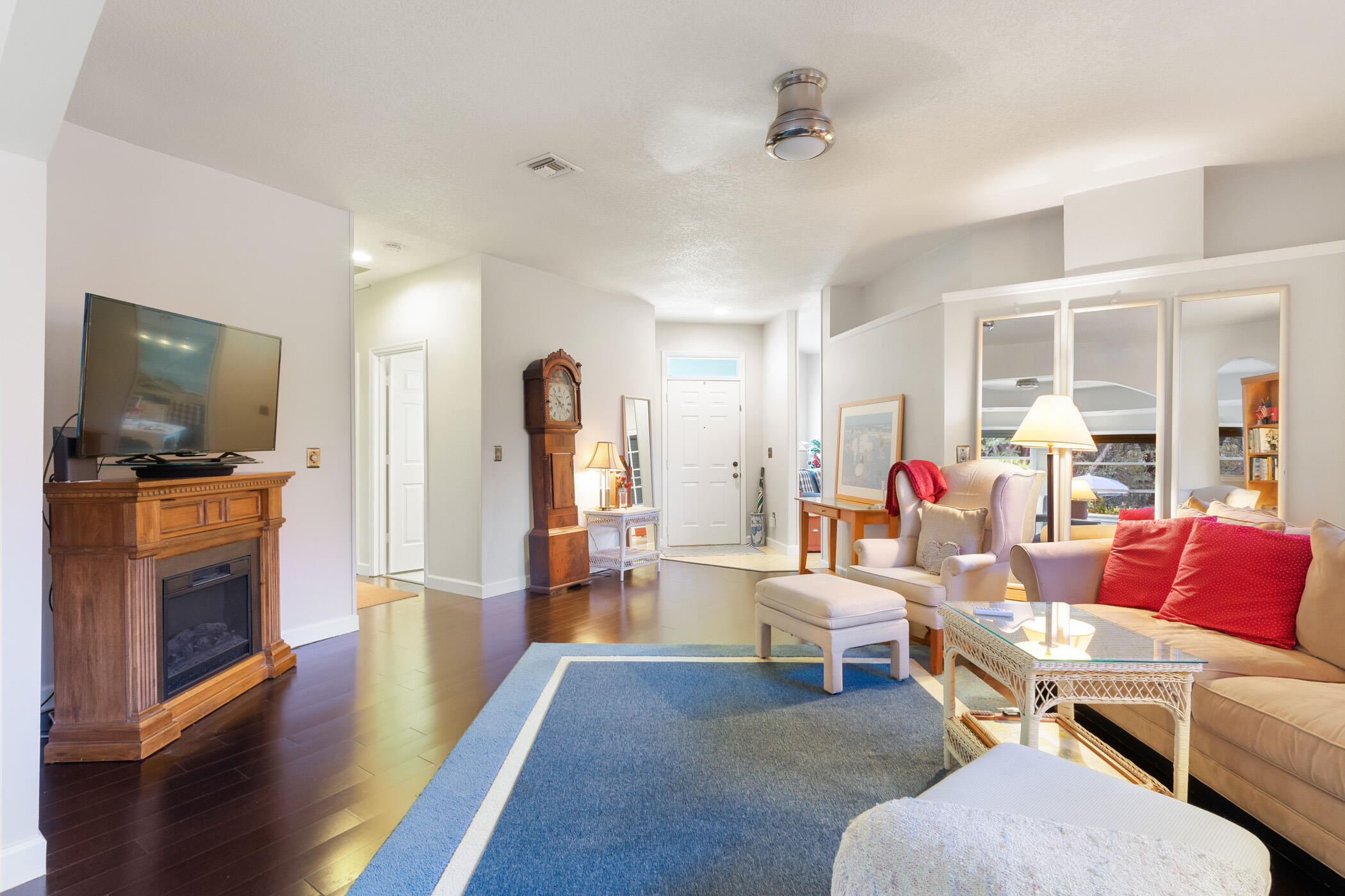 361 Garden Grove Parkway